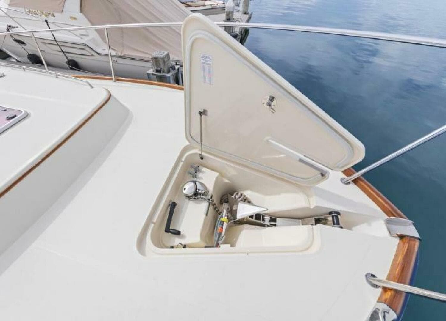 2009 Hinckley Talaria 44 MY