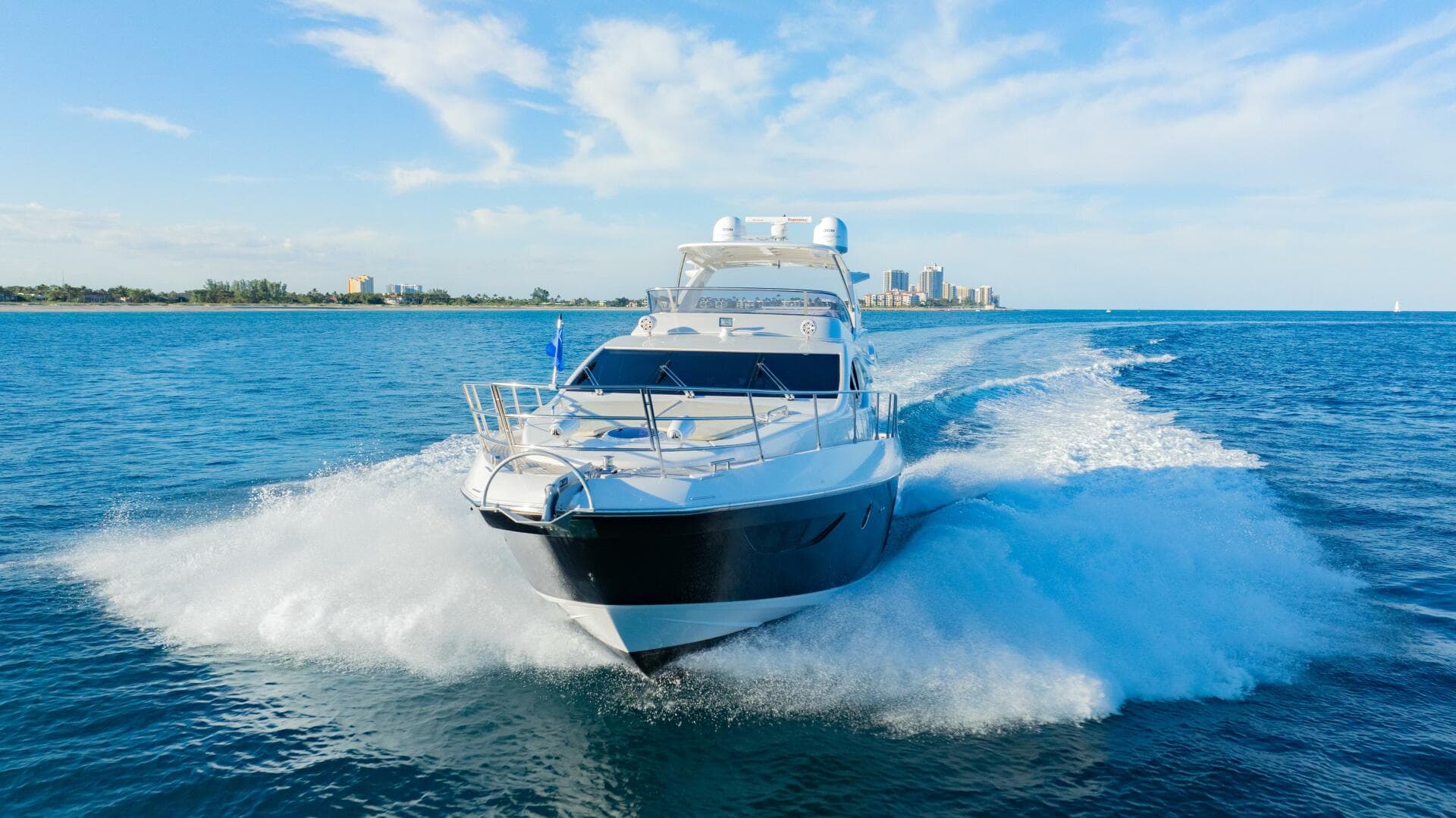 2017 Azimut 60 Flybridge