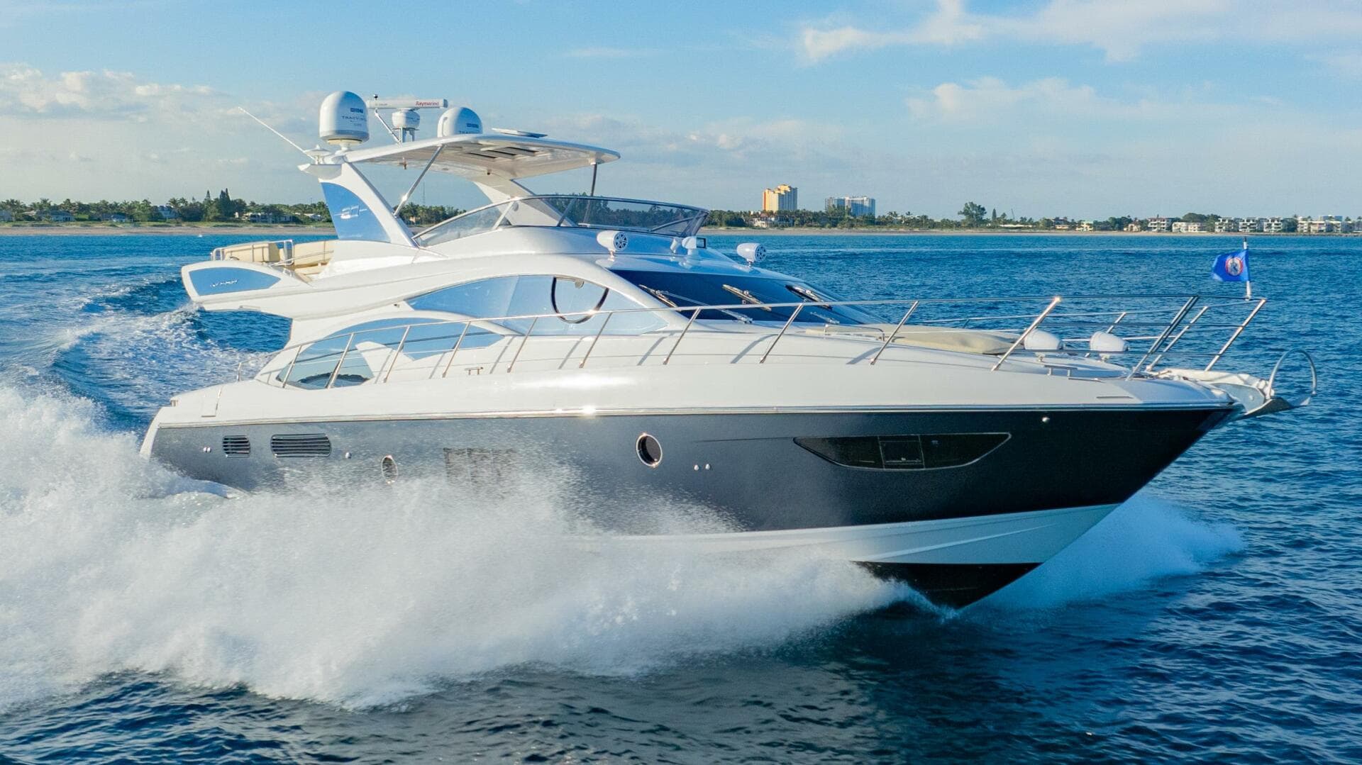2017 Azimut 60 Flybridge