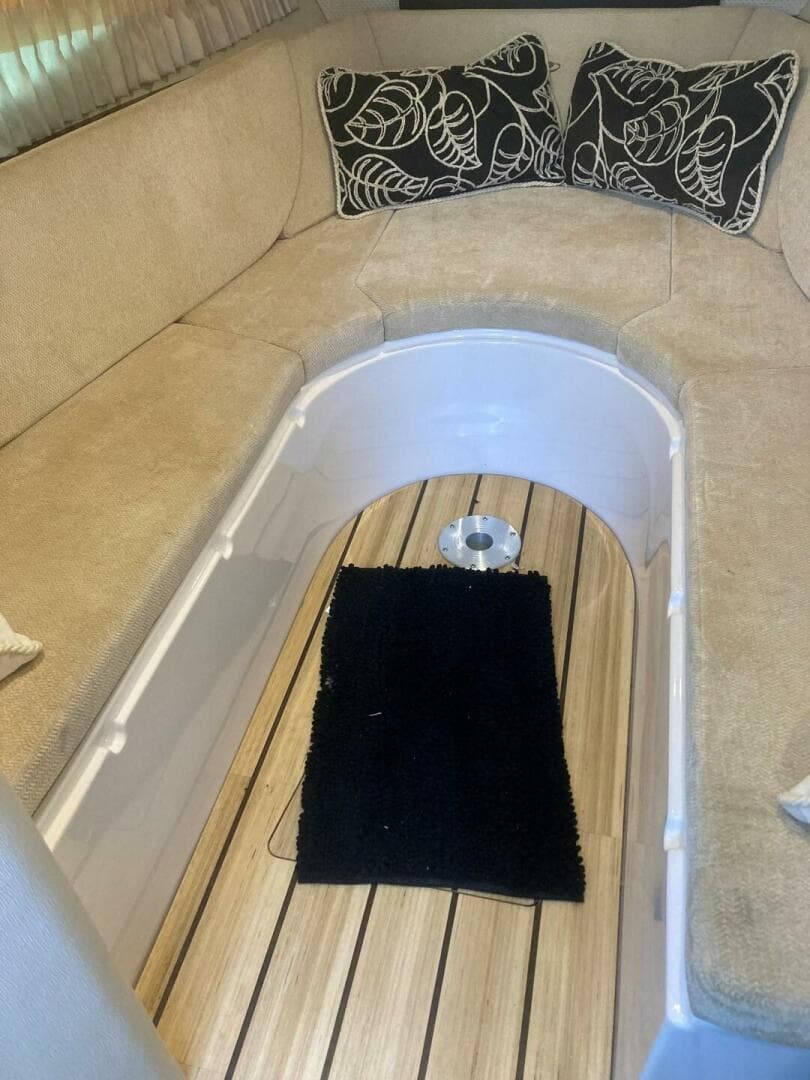 2015 Regal 28 Express