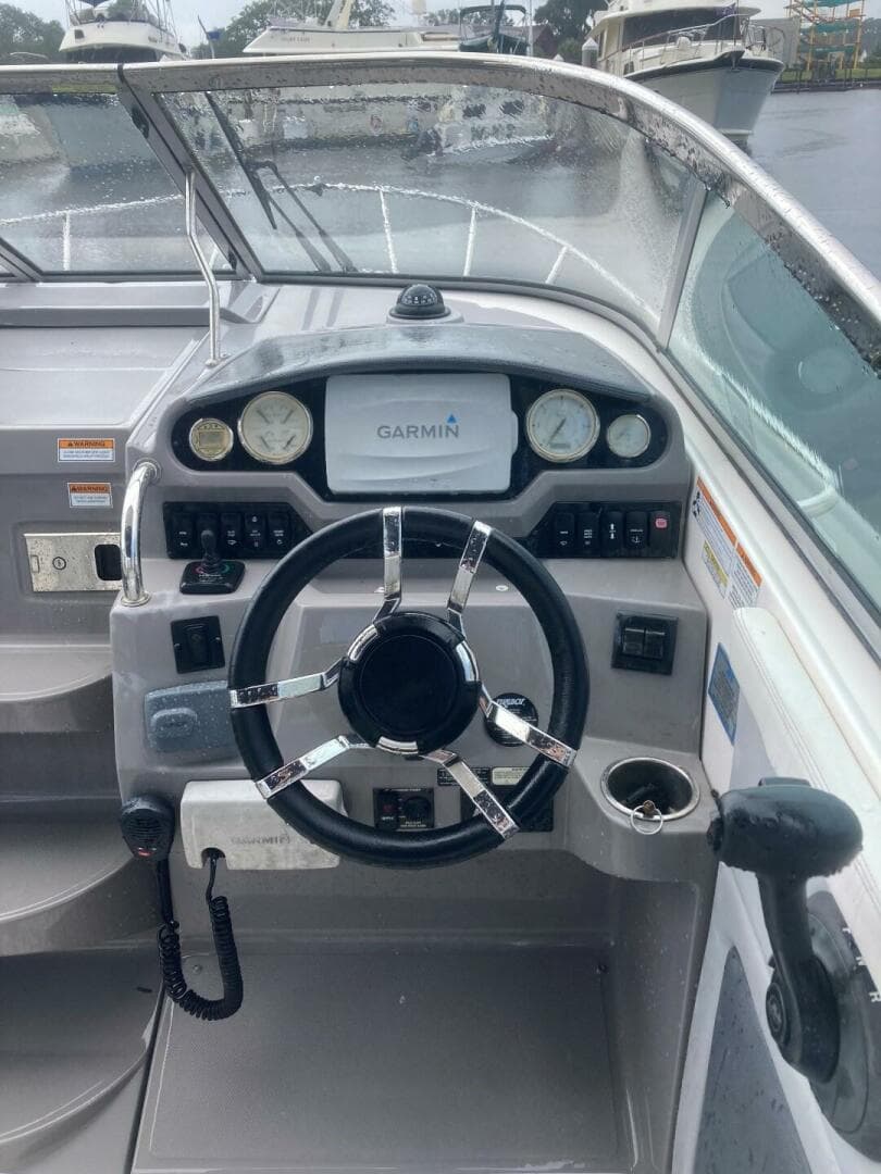 2015 Regal 28 Express