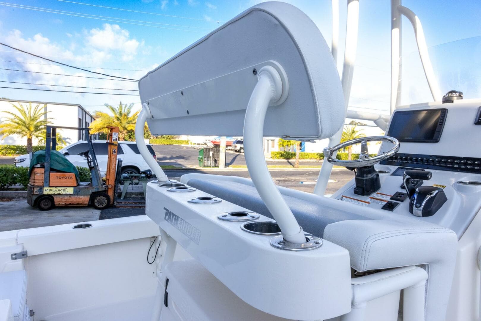 2021 Pathfinder 2400 TRS