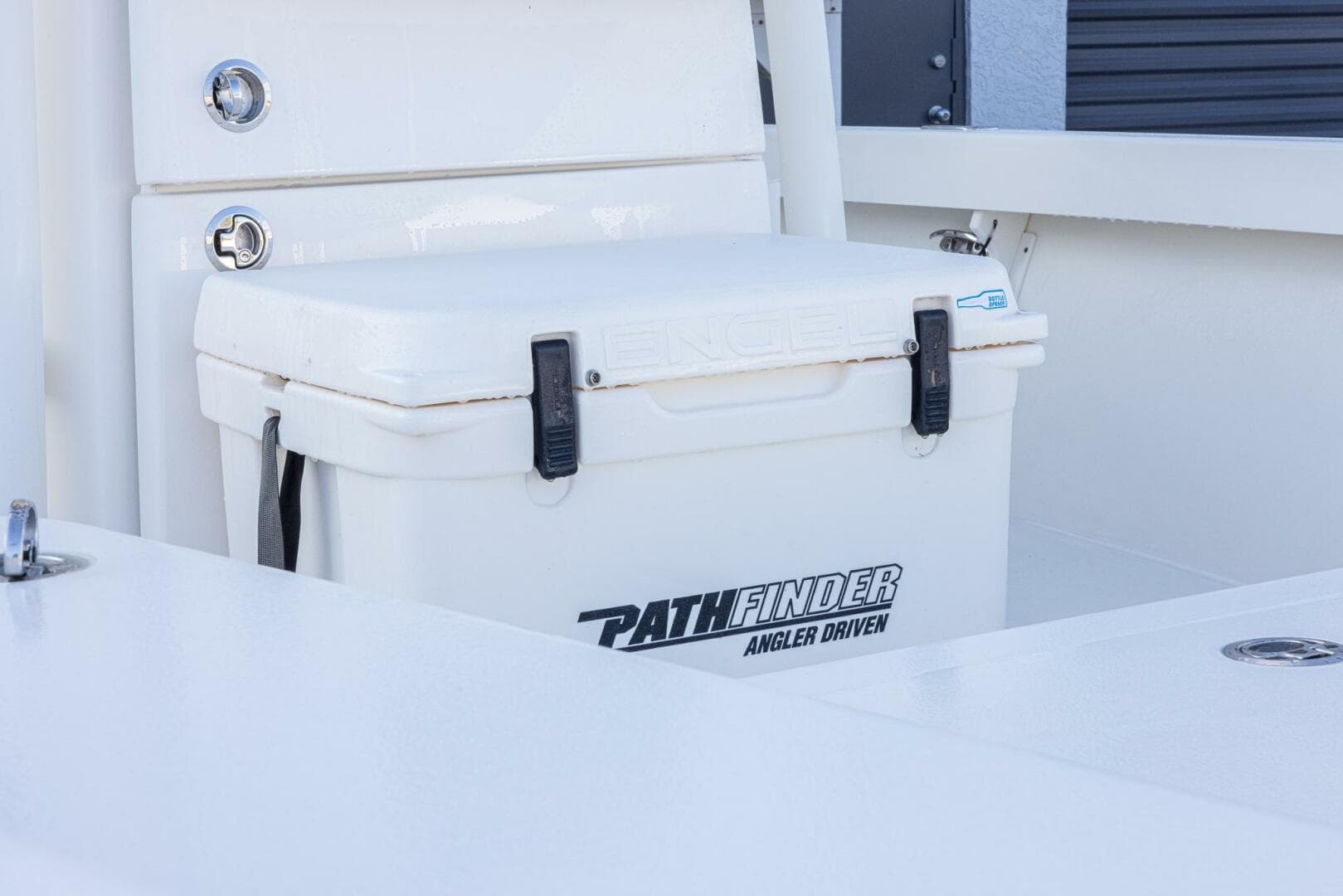 2021 Pathfinder 2400 TRS