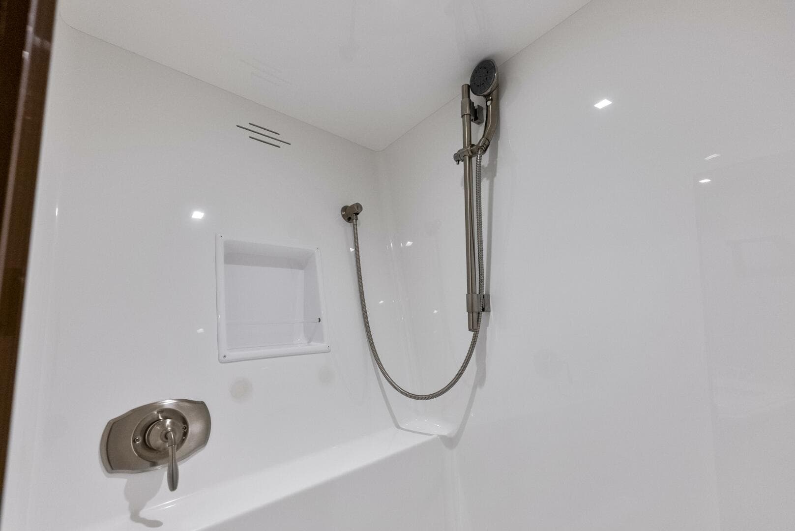 2019 Viking 80 Convertible