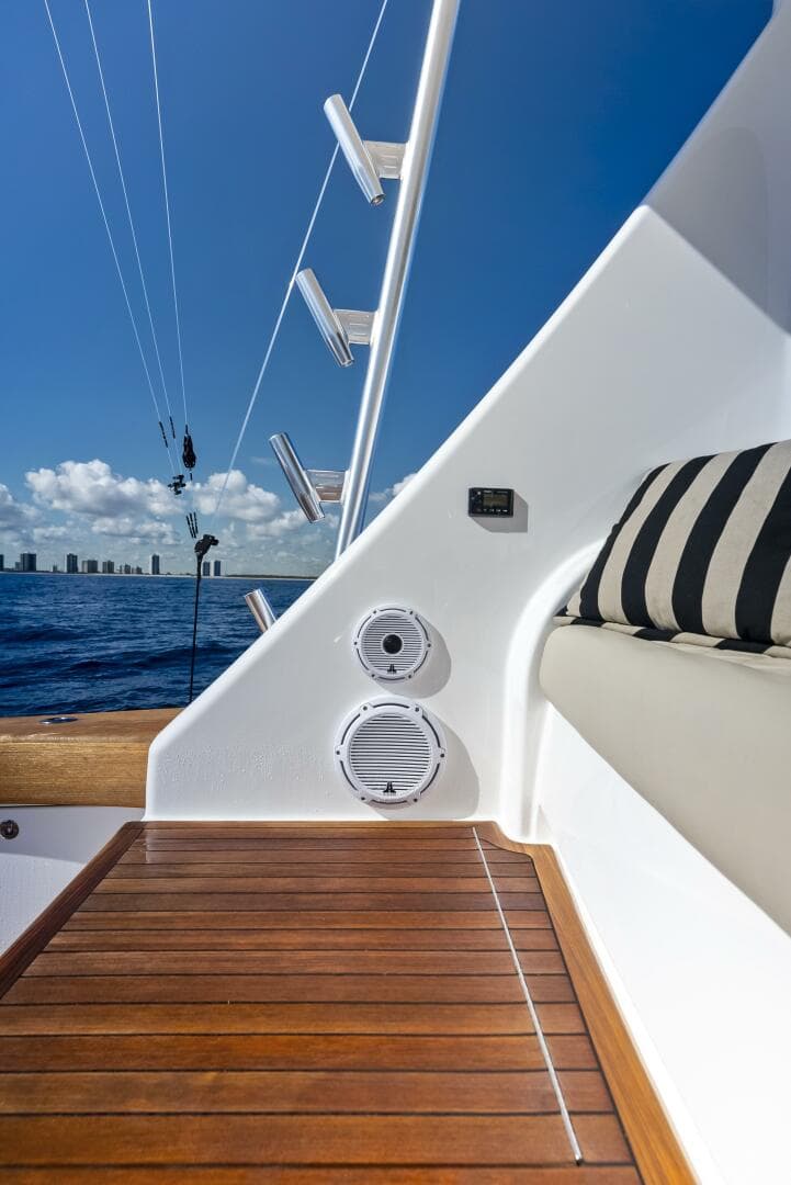 2019 Viking 80 Convertible