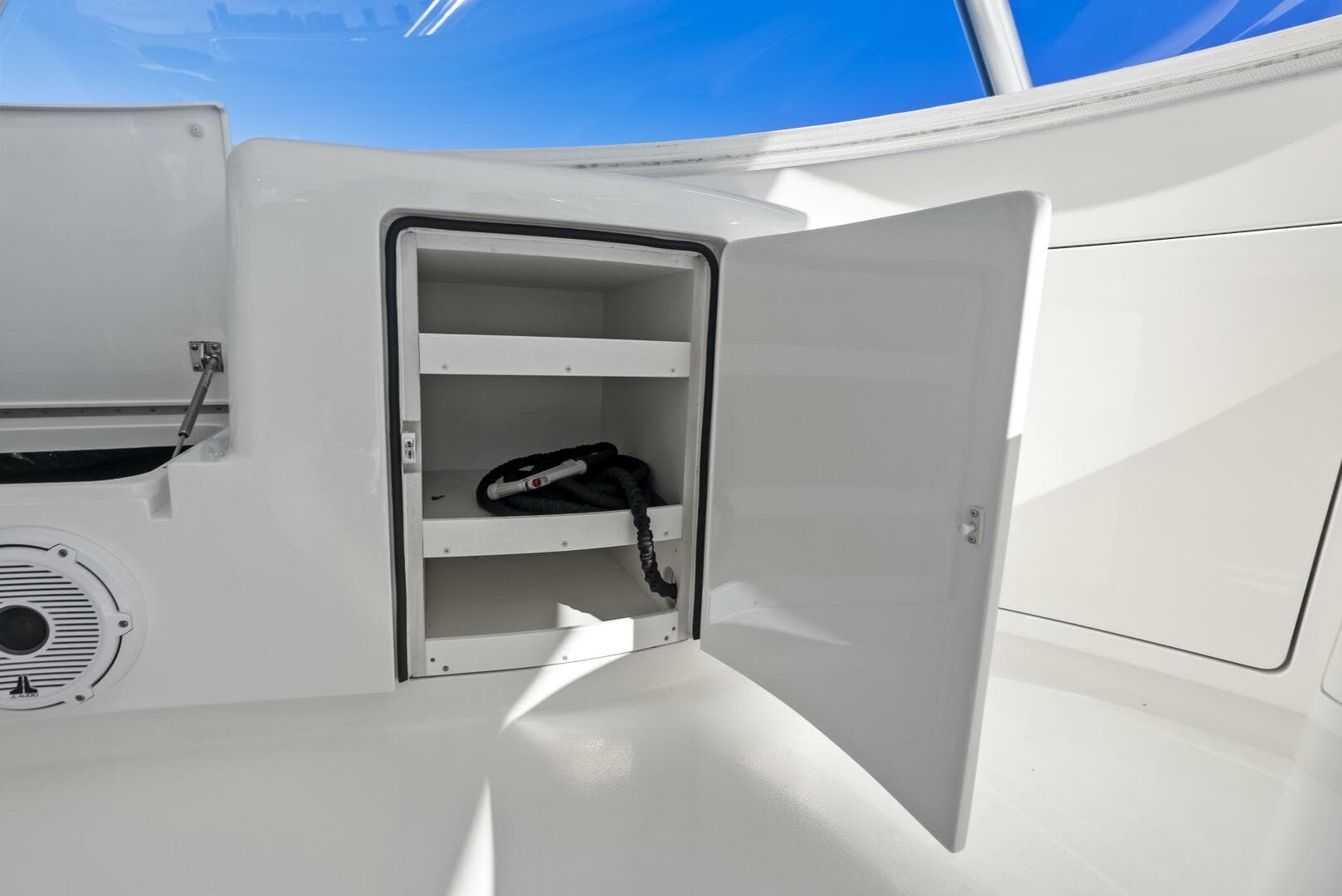 2019 Viking 80 Convertible