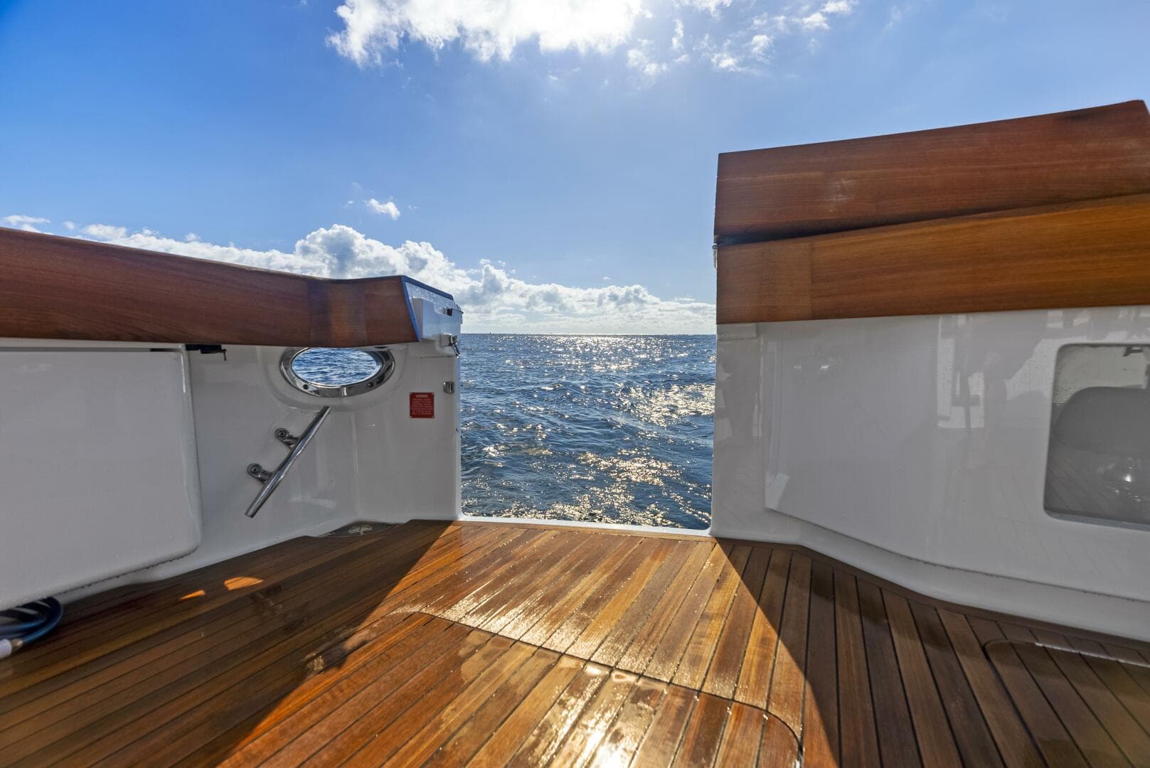 2019 Viking 80 Convertible