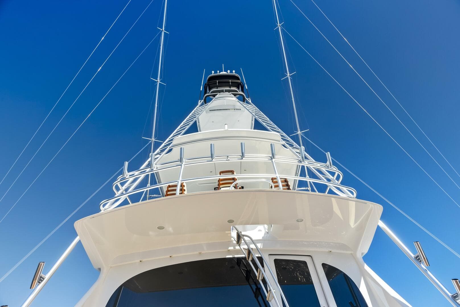 2019 Viking 80 Convertible