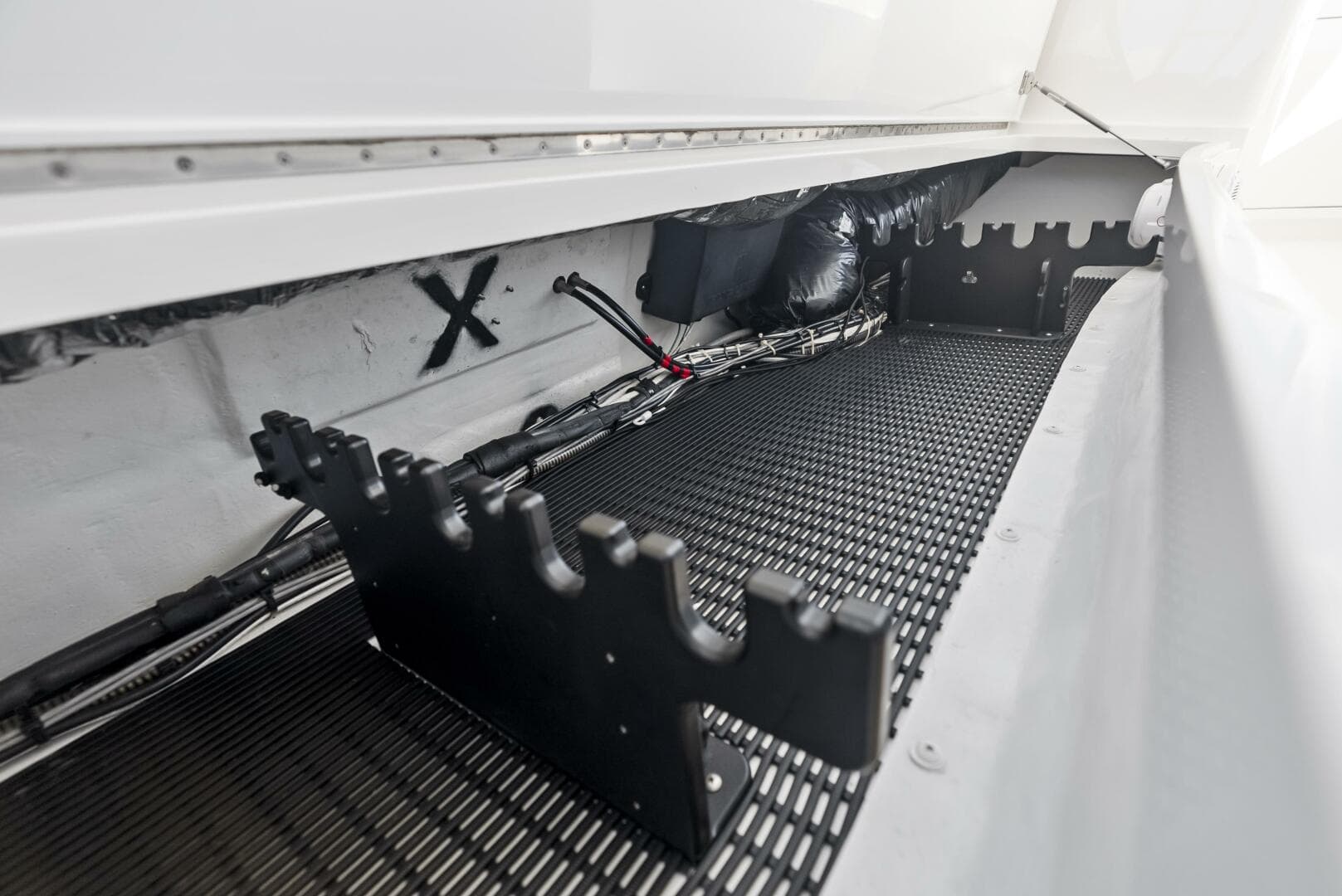 2019 Viking 80 Convertible