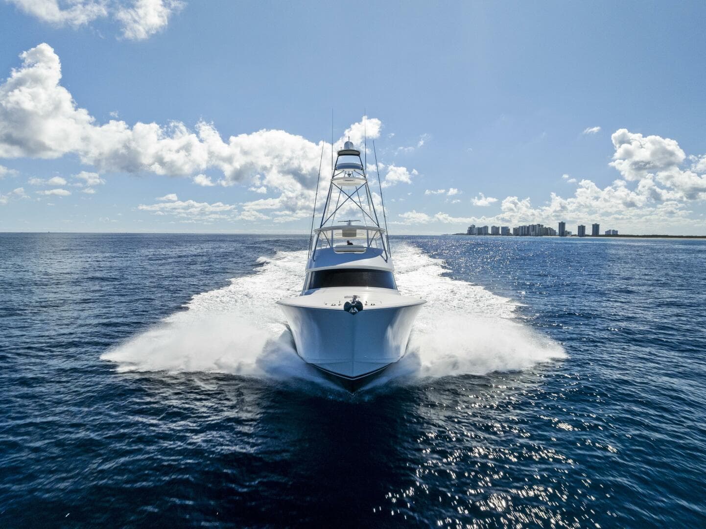 2019 Viking 80 Convertible