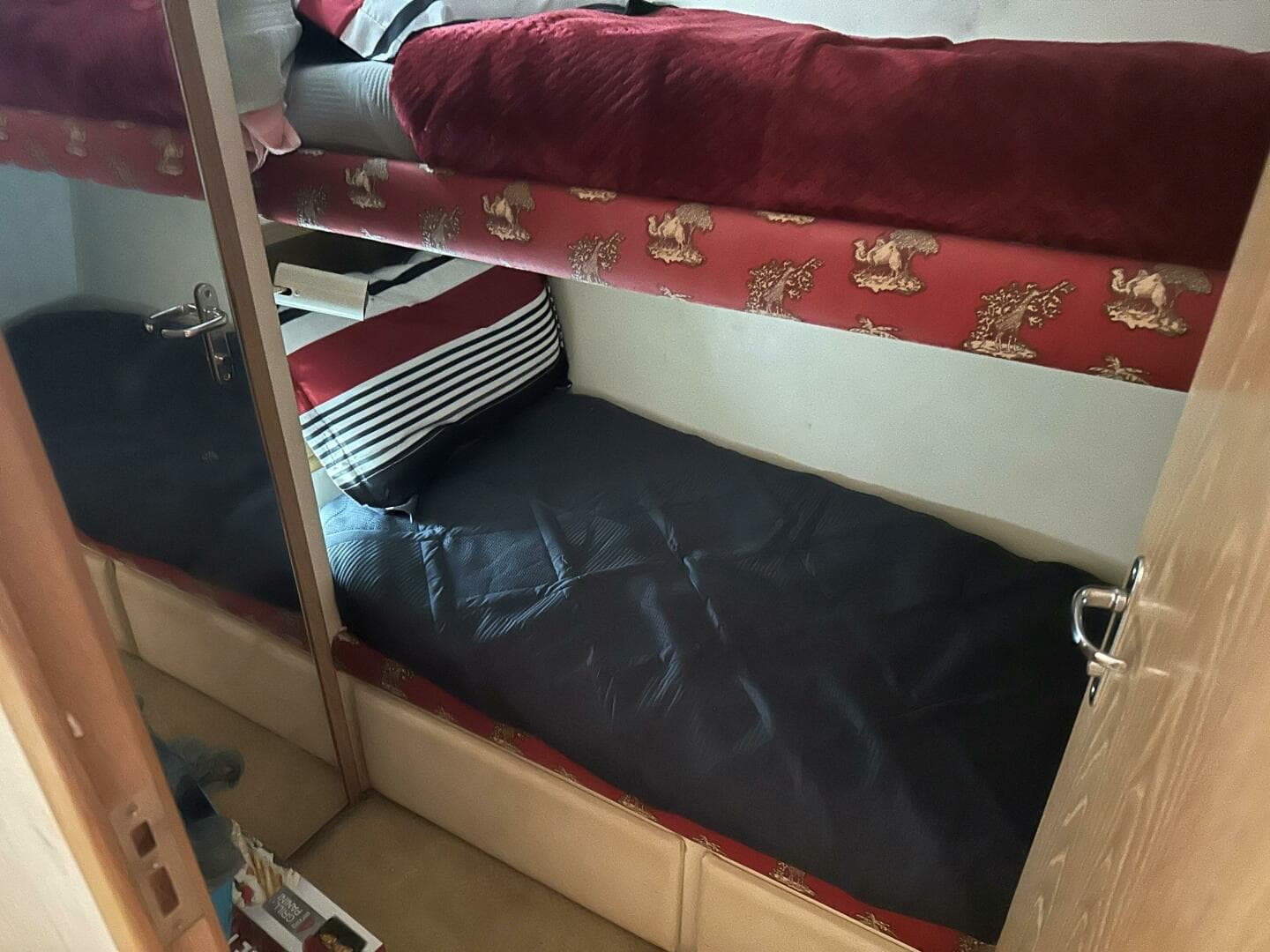 1996 Hatteras 50 Convertilble