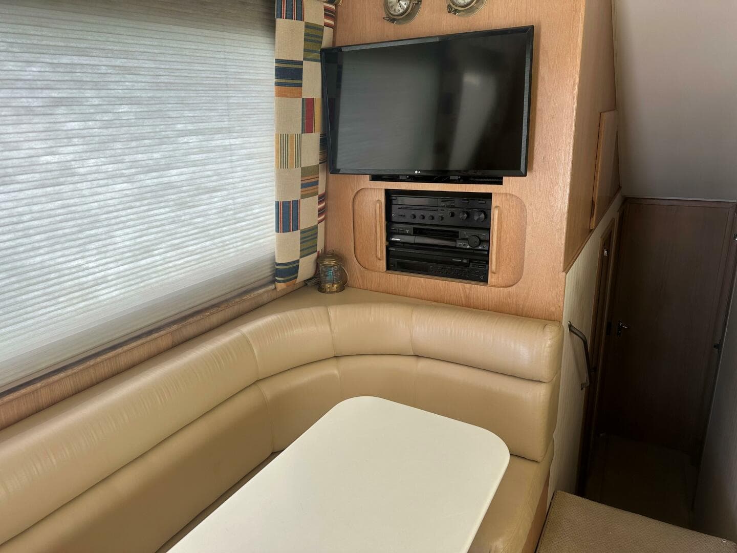 1996 Hatteras 50 Convertilble