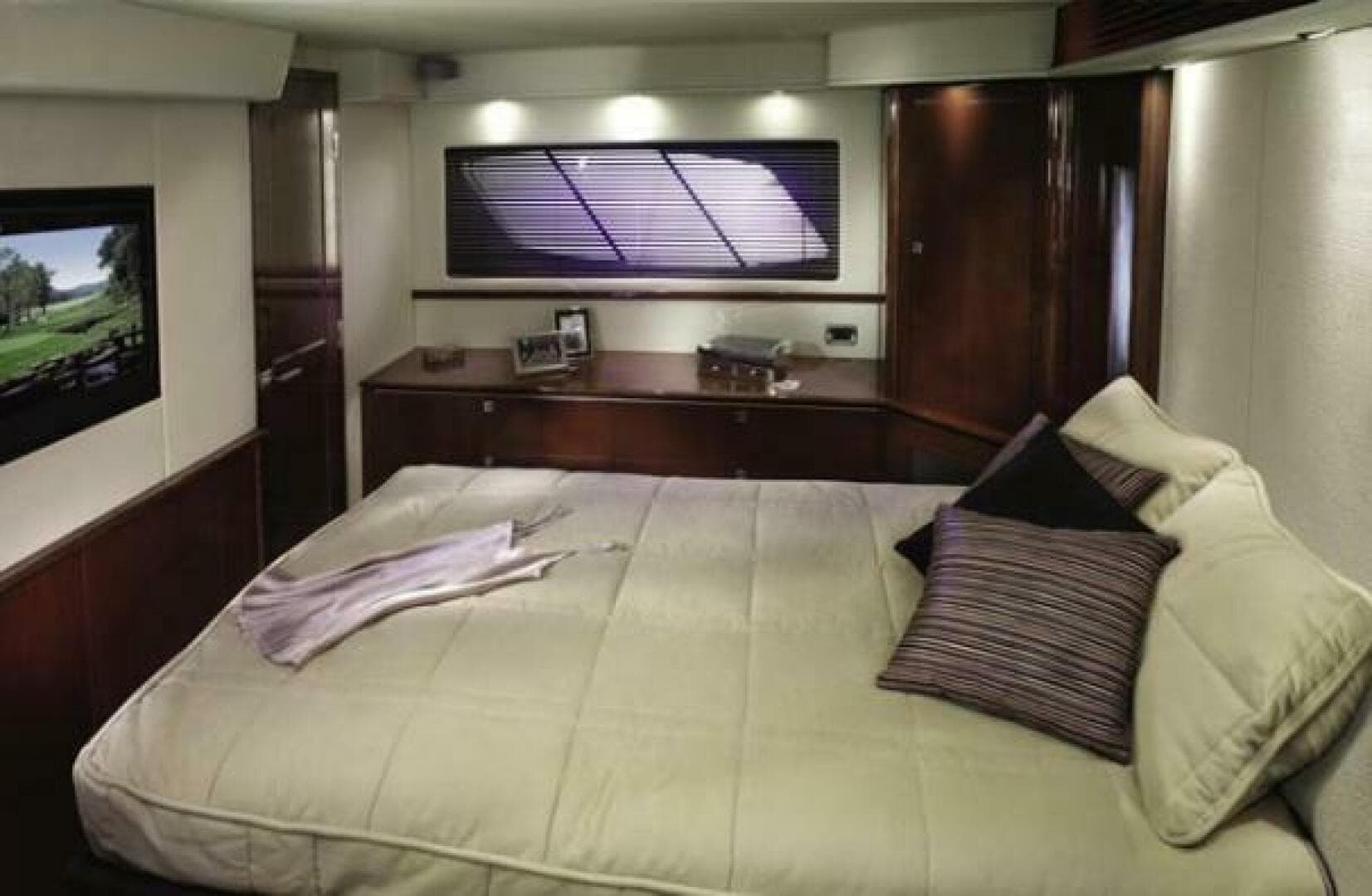 2010 Sea Ray 580 Sundancer