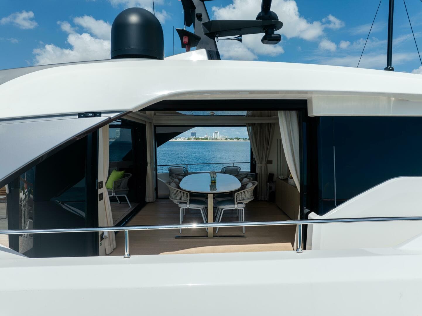 2023 Sanlorenzo SD96