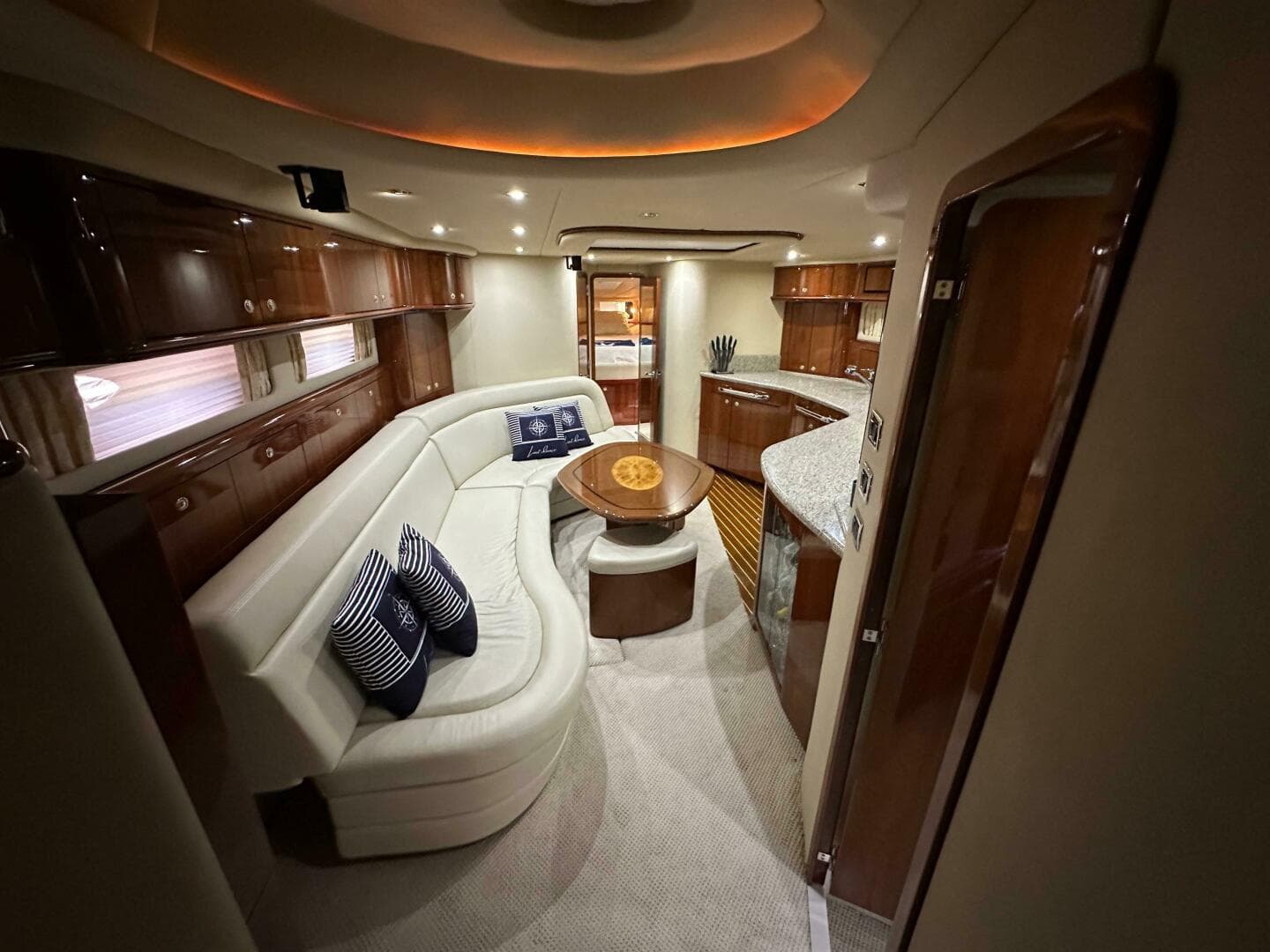 2003 Sea Ray 550 Sundancer