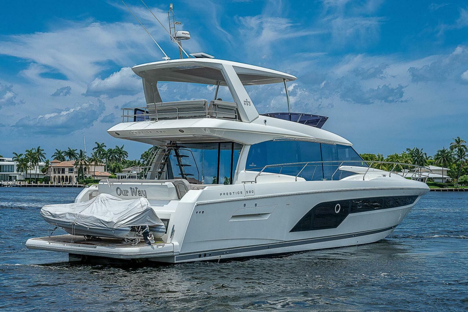 2021 Prestige 590