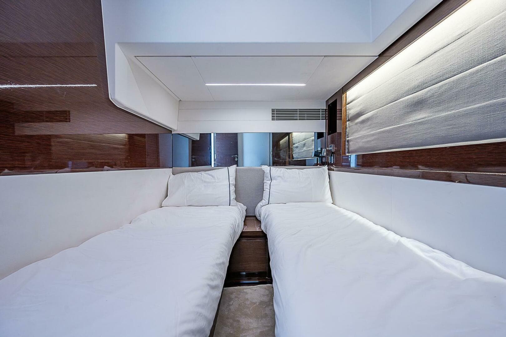 2021 Prestige 590