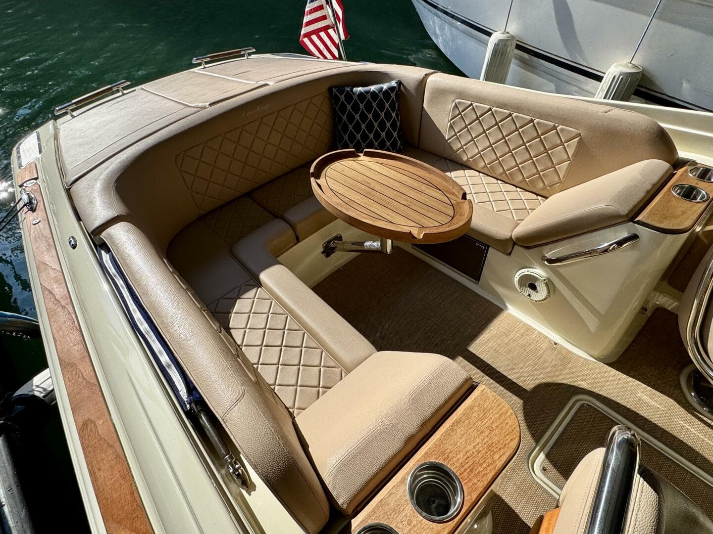 2018 Chris-Craft Launch 27 Heritage Trim Edition - Surf