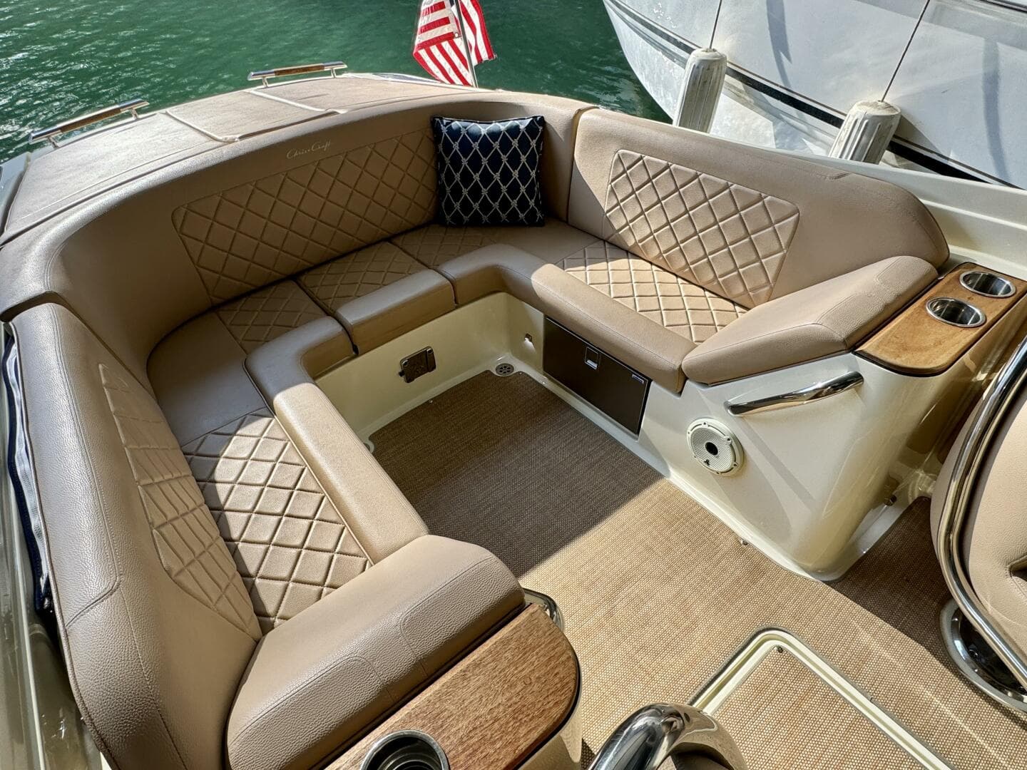 2018 Chris-Craft Launch 27 Heritage Trim Edition - Surf