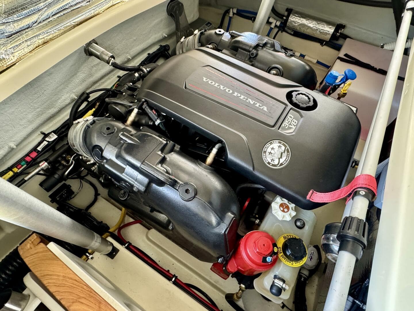 2018 Chris-Craft Launch 27 Heritage Trim Edition - Surf