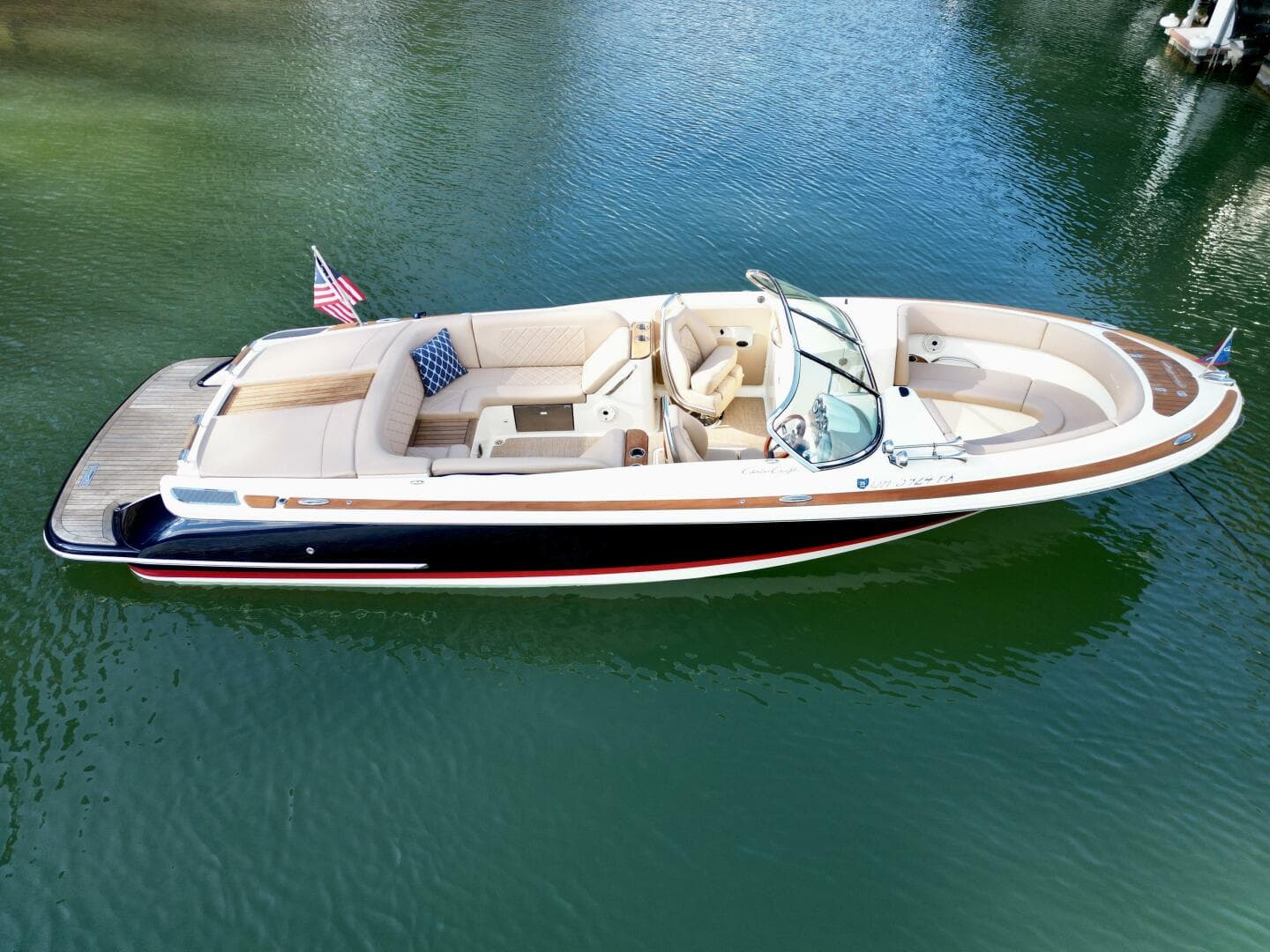 2018 Chris-Craft Launch 27 Heritage Trim Edition - Surf