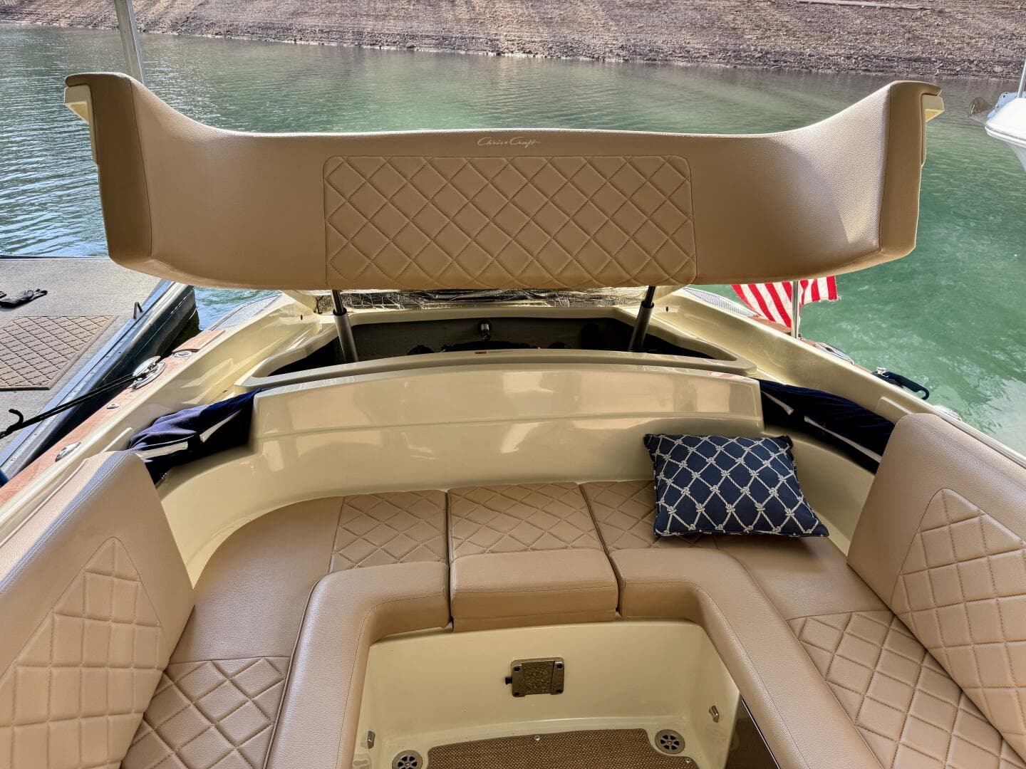 2018 Chris-Craft Launch 27 Heritage Trim Edition - Surf