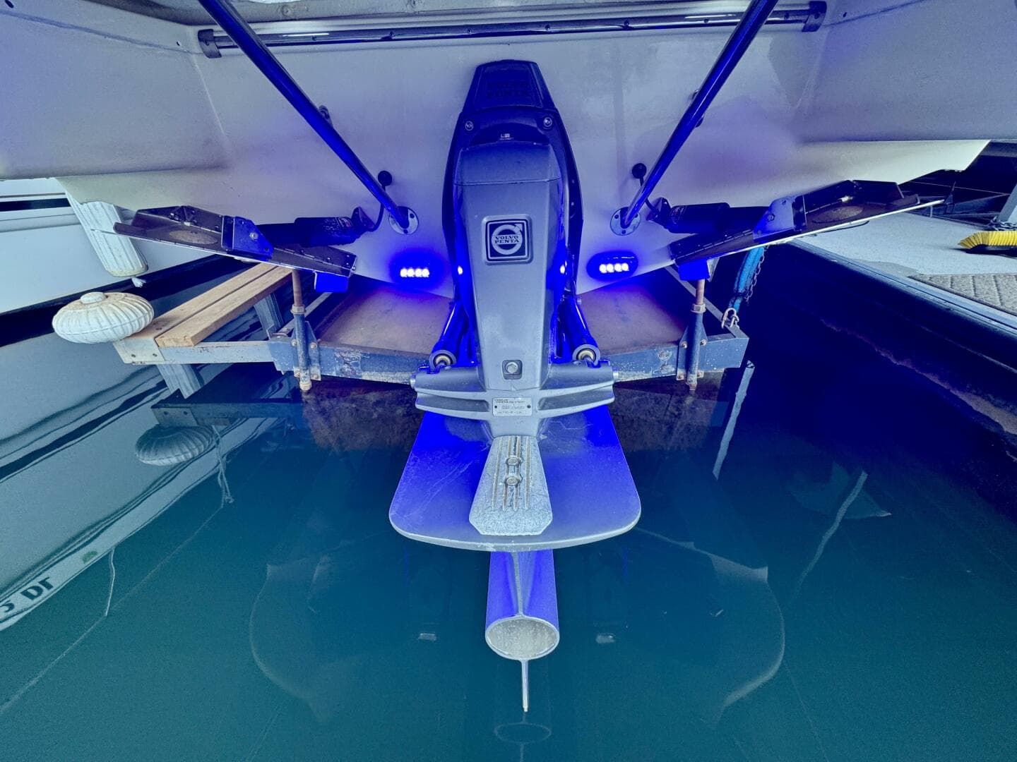 2018 Chris-Craft Launch 27 Heritage Trim Edition - Surf