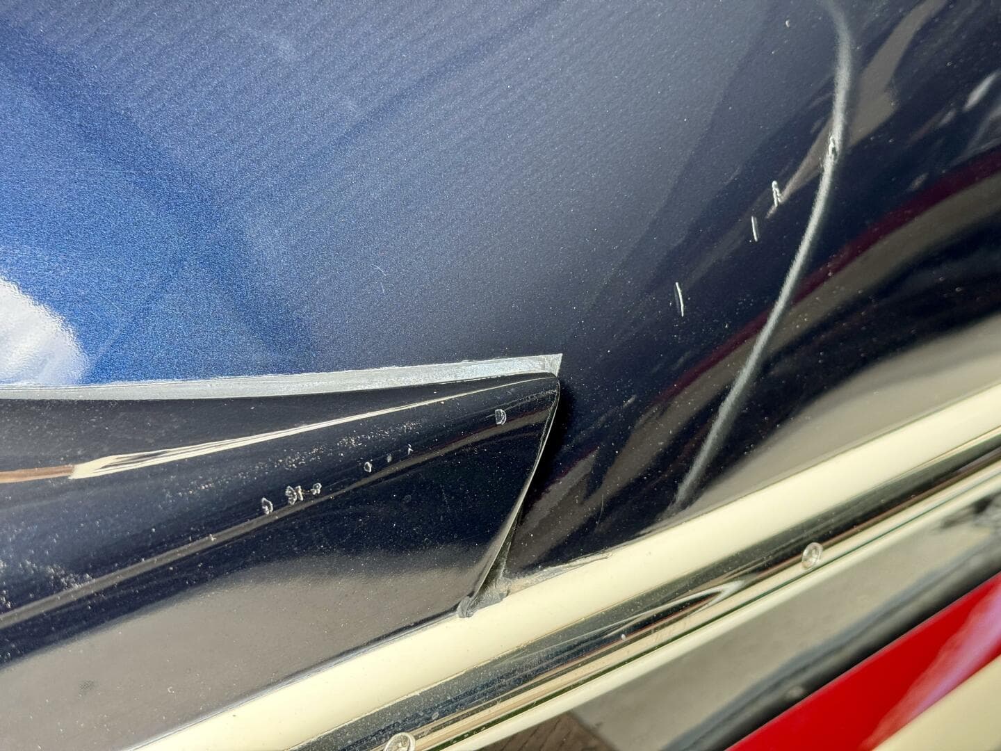 2018 Chris-Craft Launch 27 Heritage Trim Edition - Surf