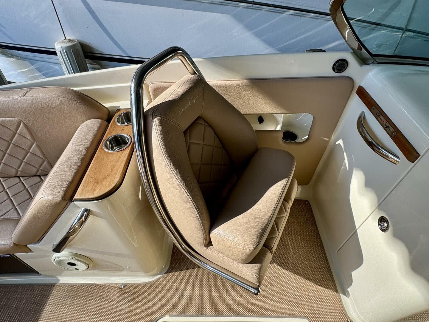 2018 Chris-Craft Launch 27 Heritage Trim Edition - Surf