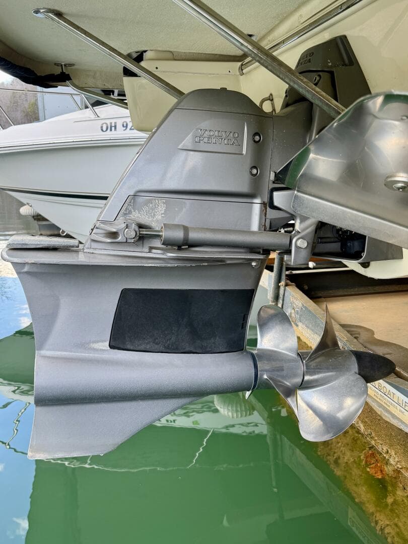 2018 Chris-Craft Launch 27 Heritage Trim Edition - Surf