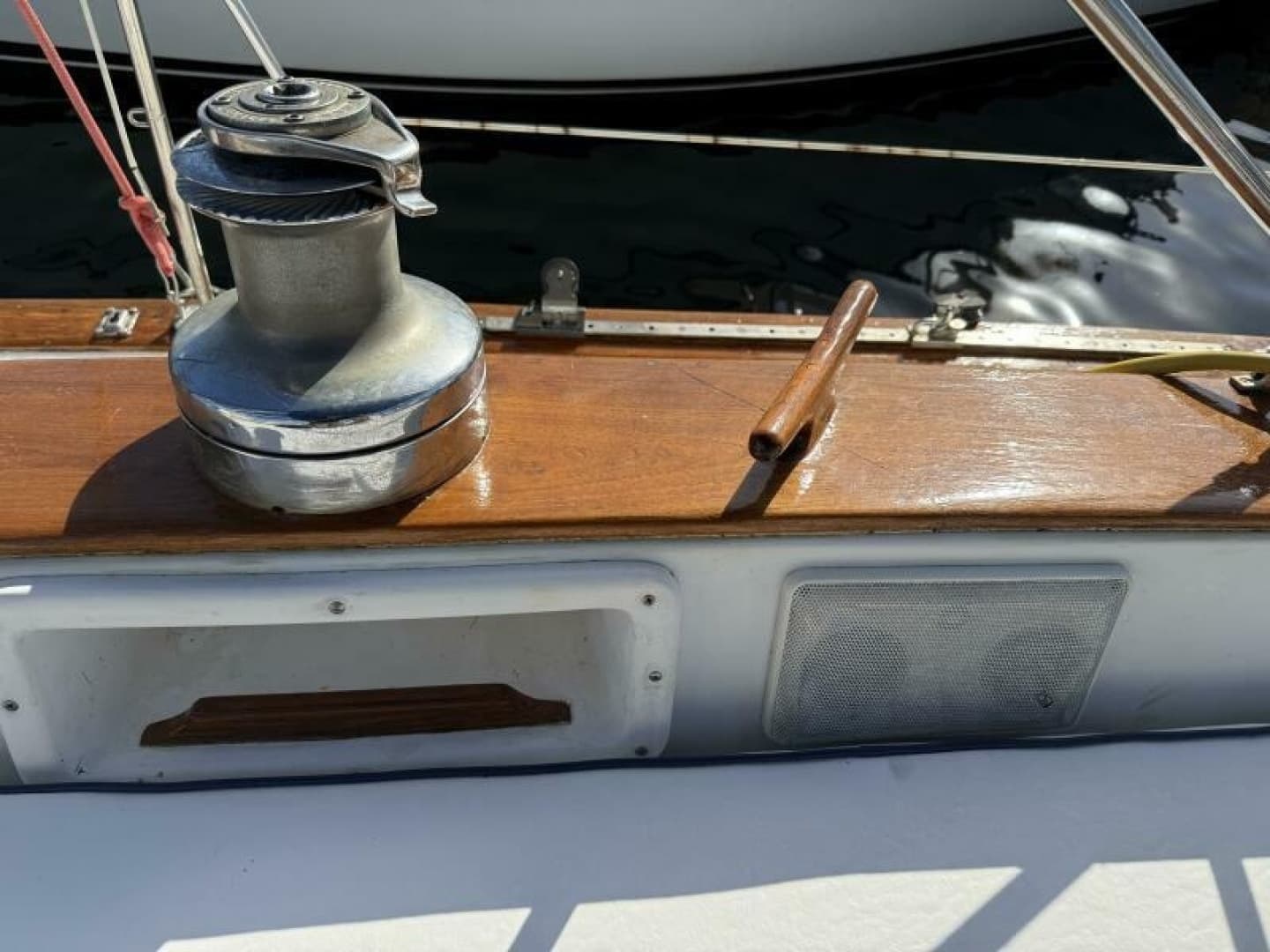 1985 Endeavour 42