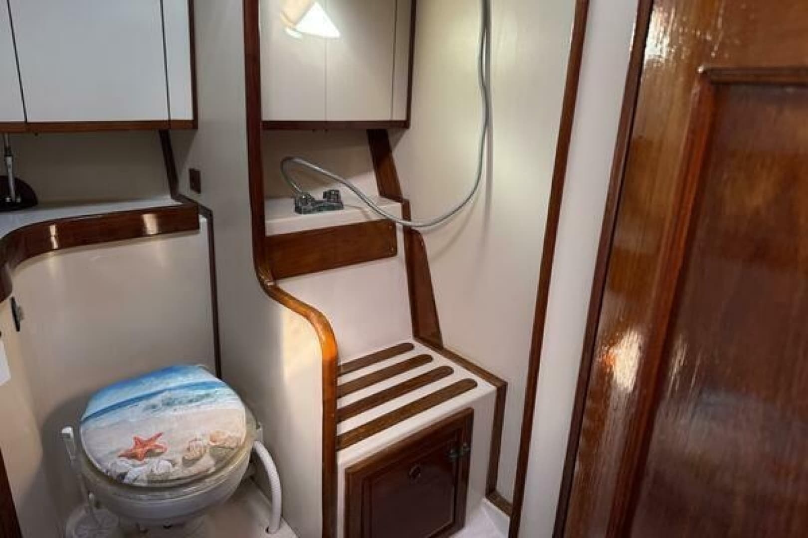 1985 Endeavour 42