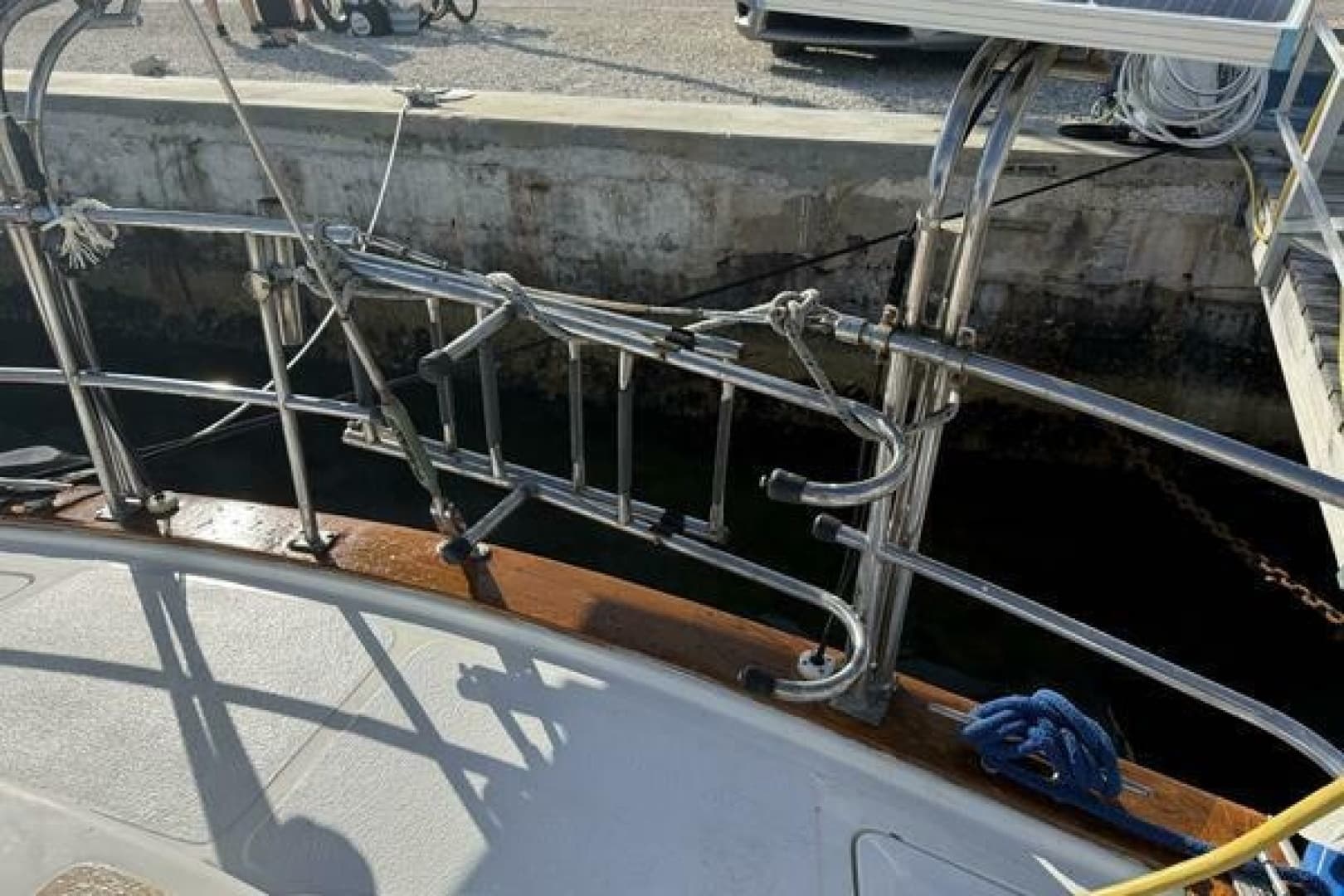 1985 Endeavour 42