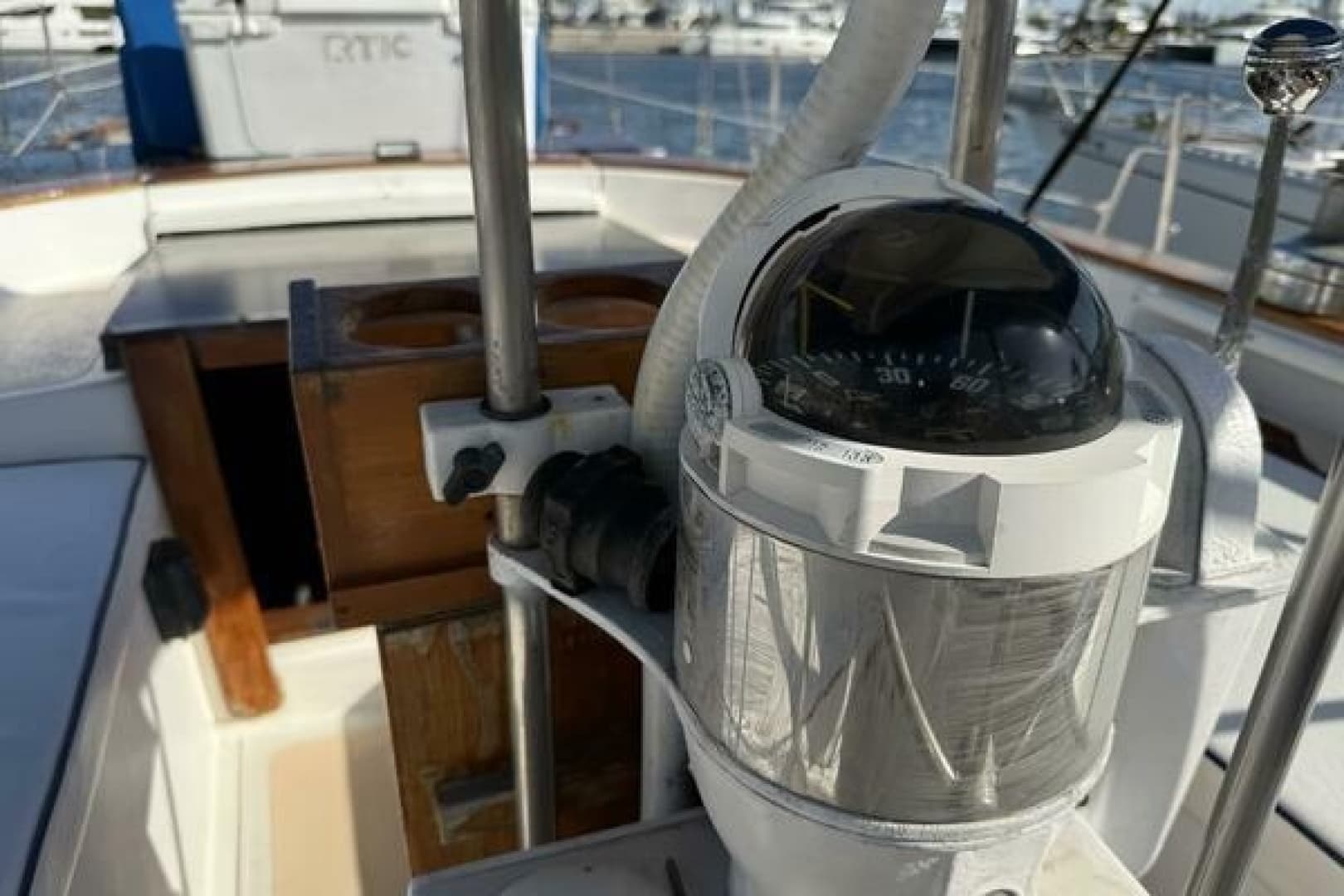 1985 Endeavour 42