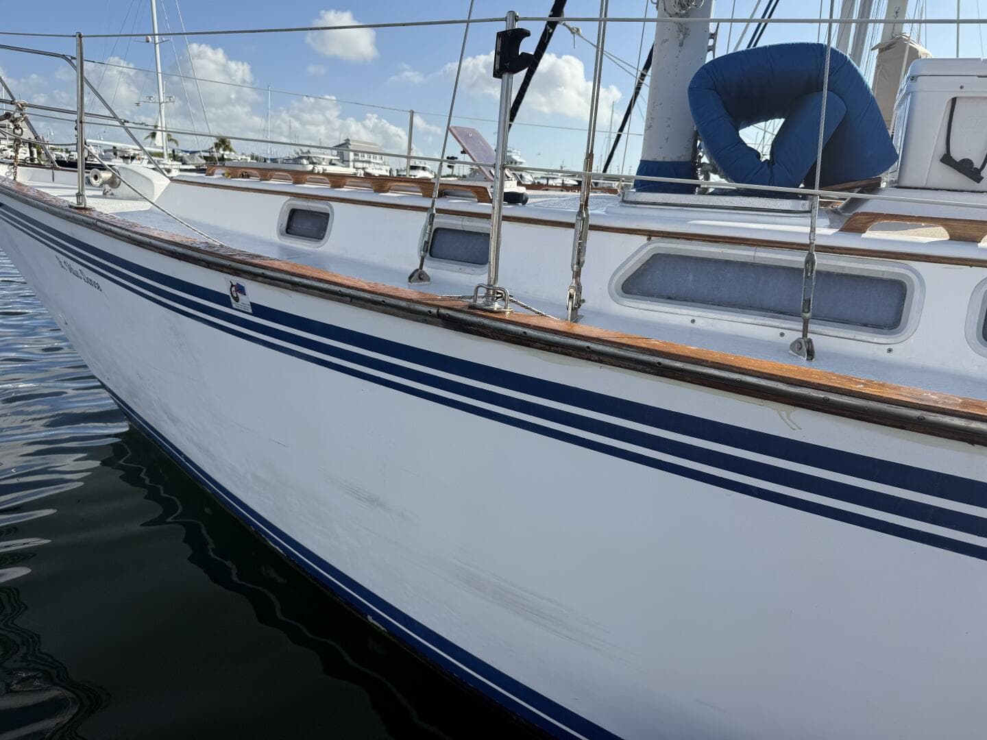 1985 Endeavour 42