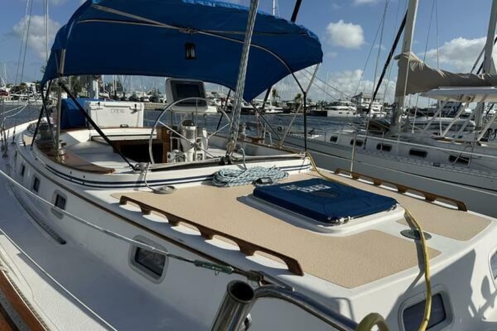 1985 Endeavour 42