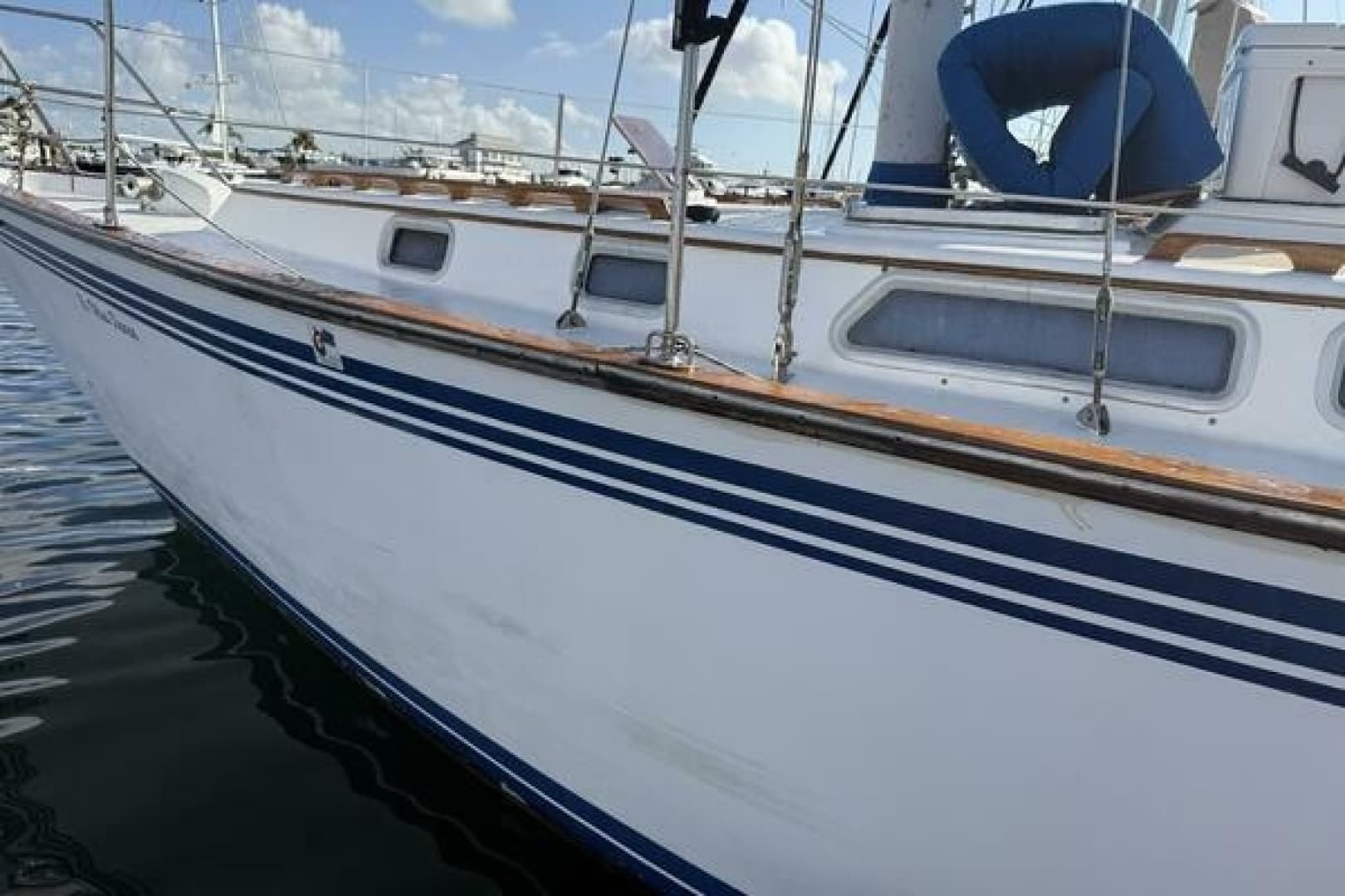 1985 Endeavour 42