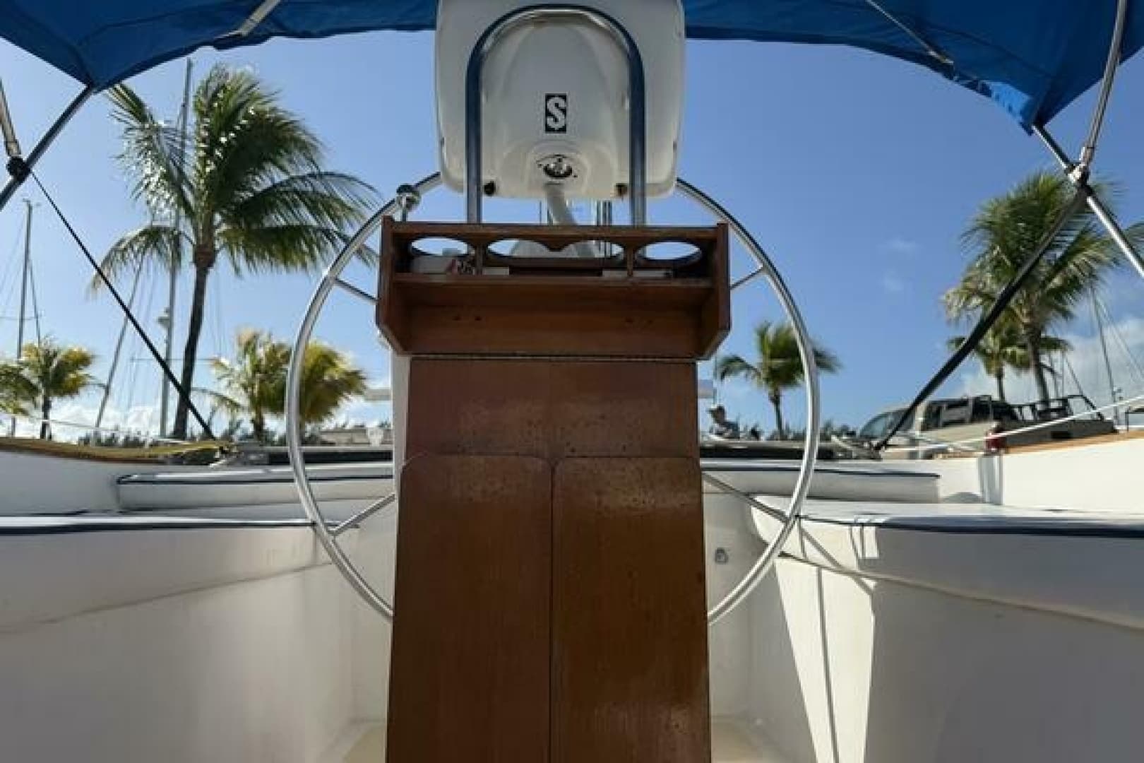1985 Endeavour 42