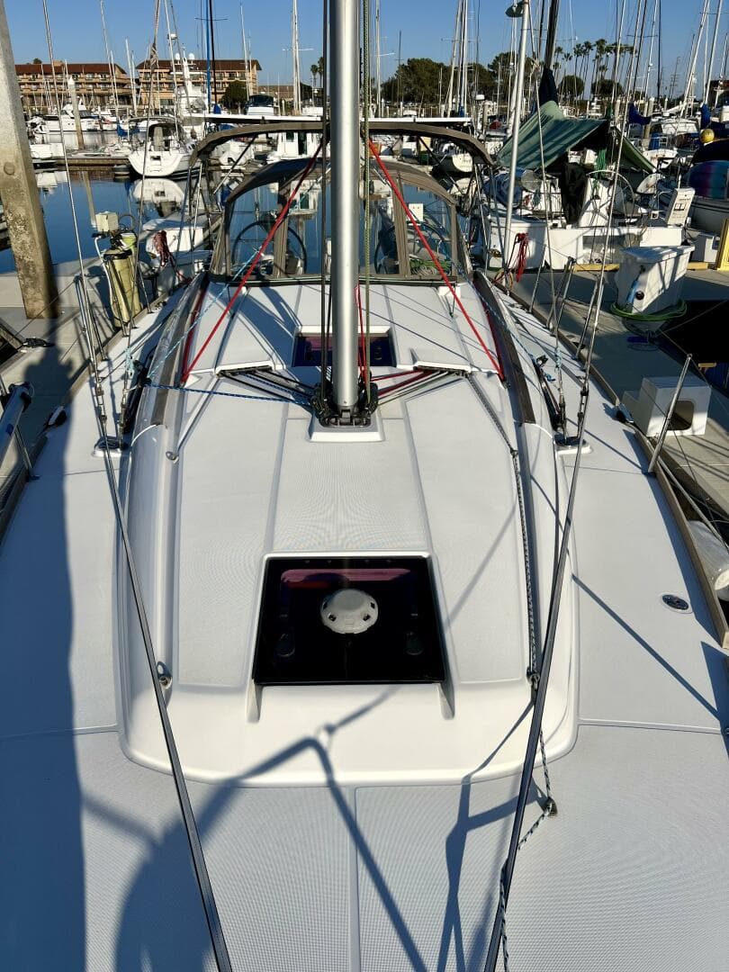 2013 Jeanneau 379