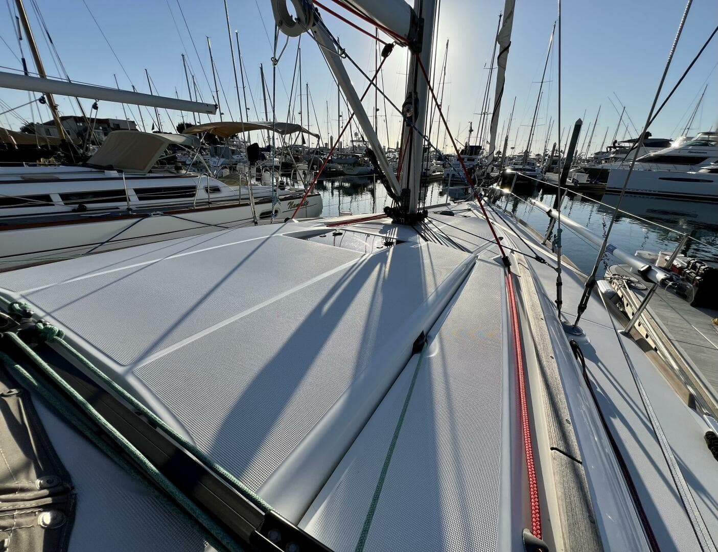 2013 Jeanneau 379