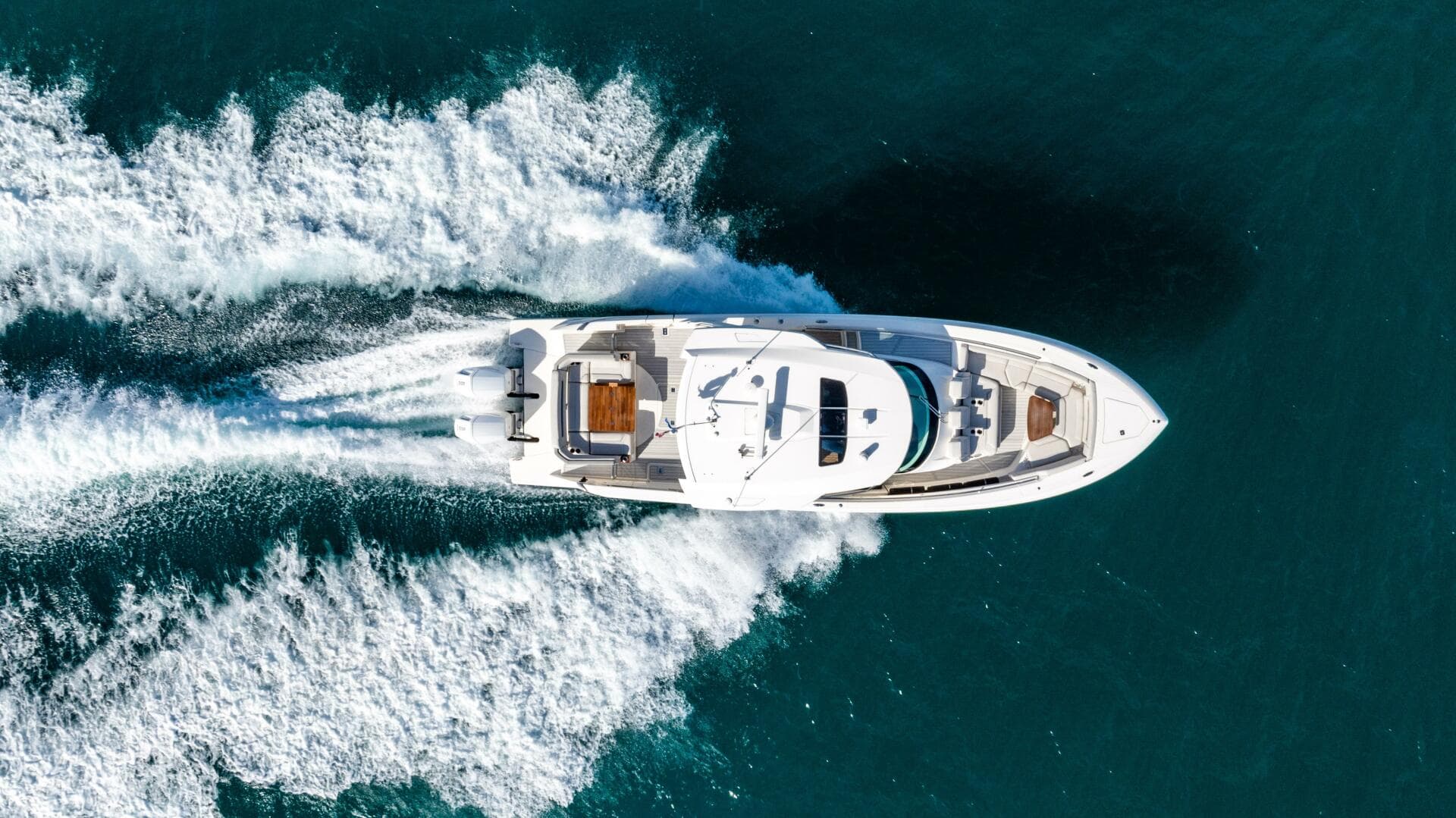 2022 Tiara Yachts 43 LS