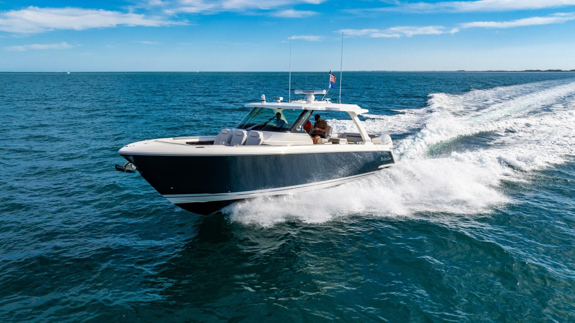 2022 Tiara Yachts 43 LS