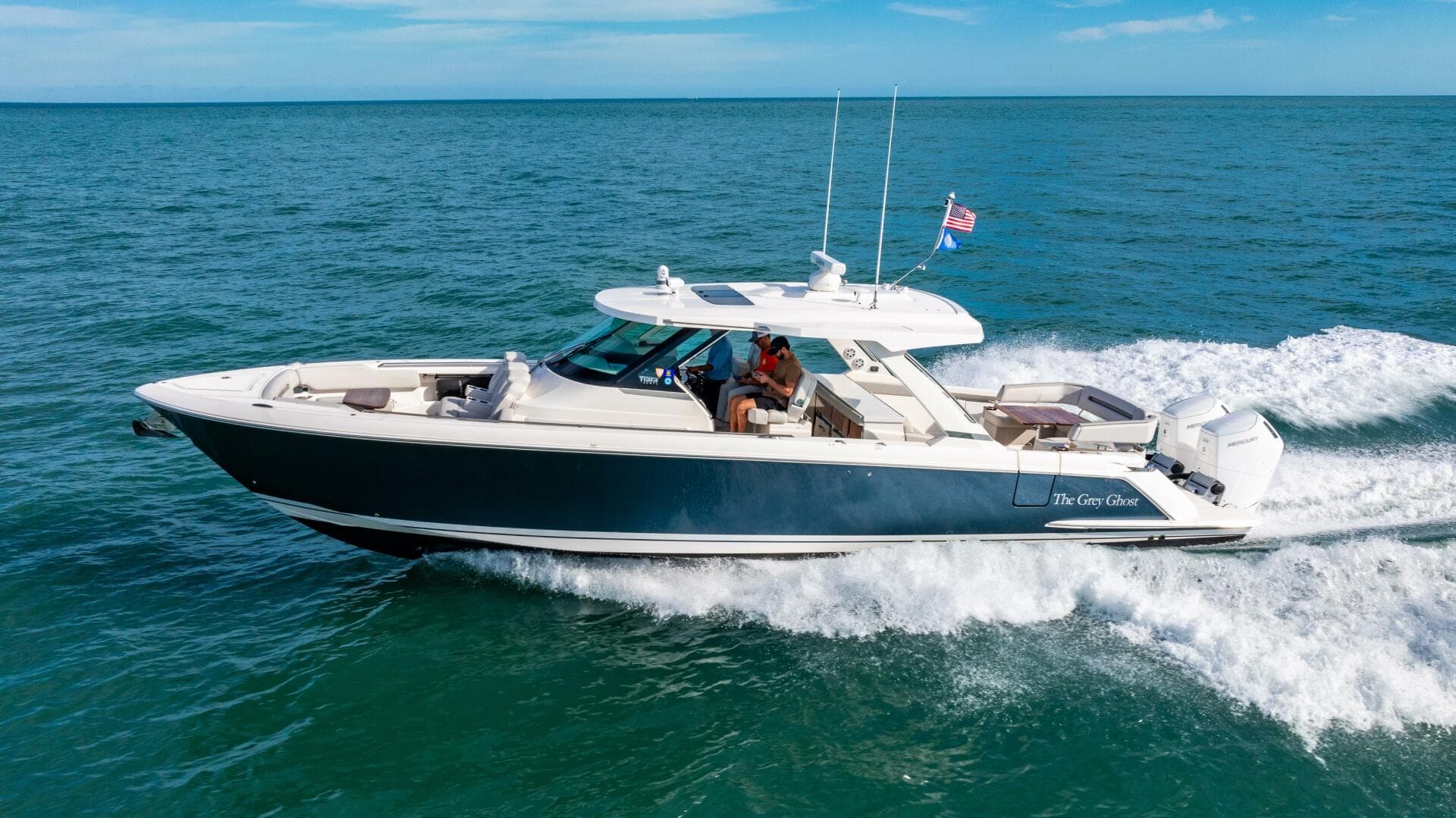 2022 Tiara Yachts 43 LS