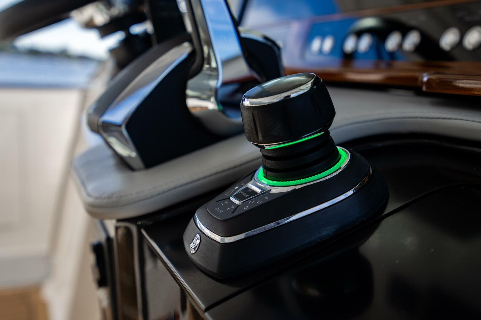 2022 Tiara Yachts 43 LS