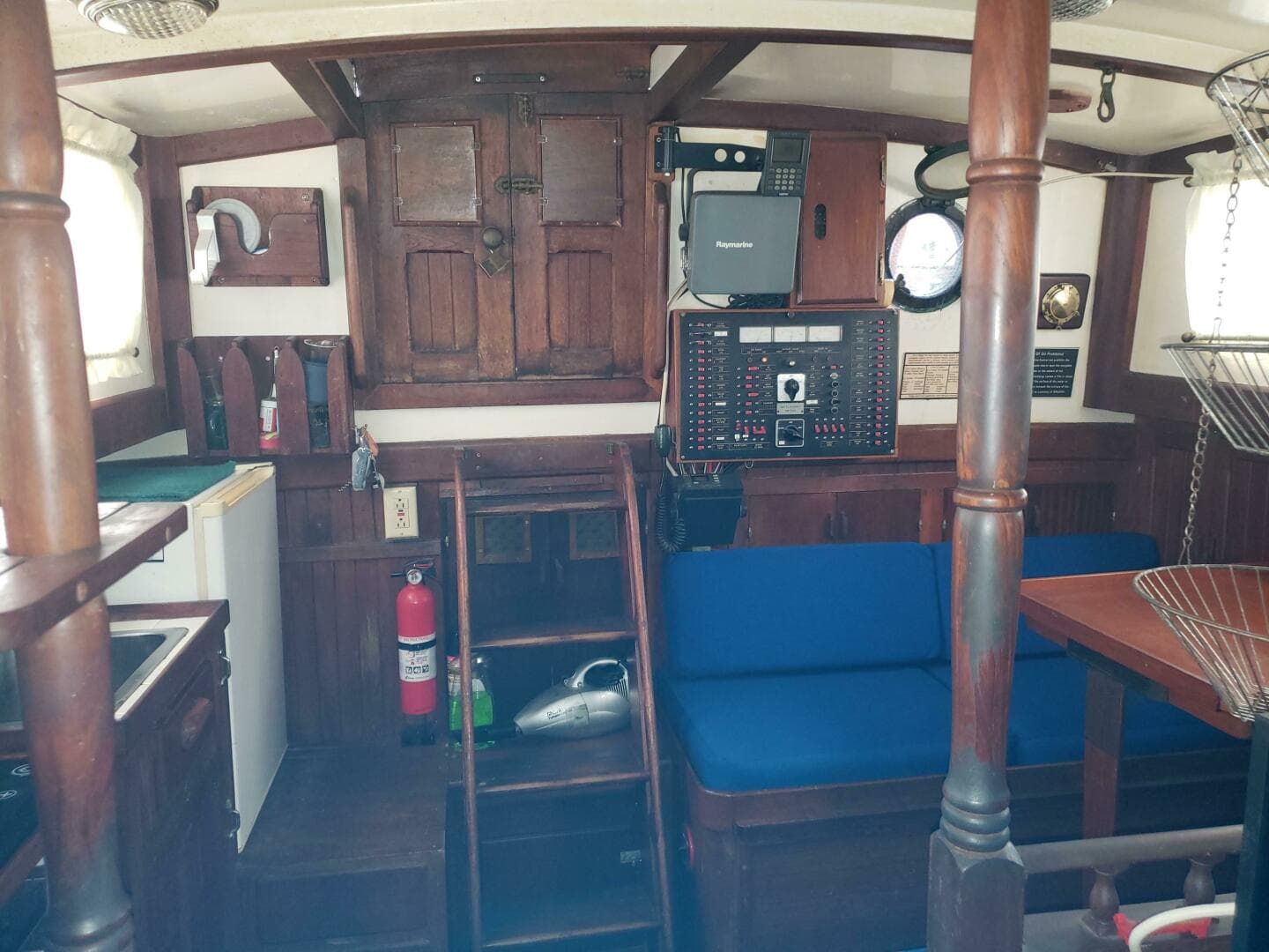 1977 Hardin Sea Wolf Masthead Ketch