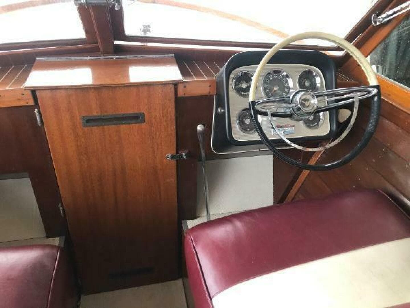 1960 Chris-Craft 24 Sportman