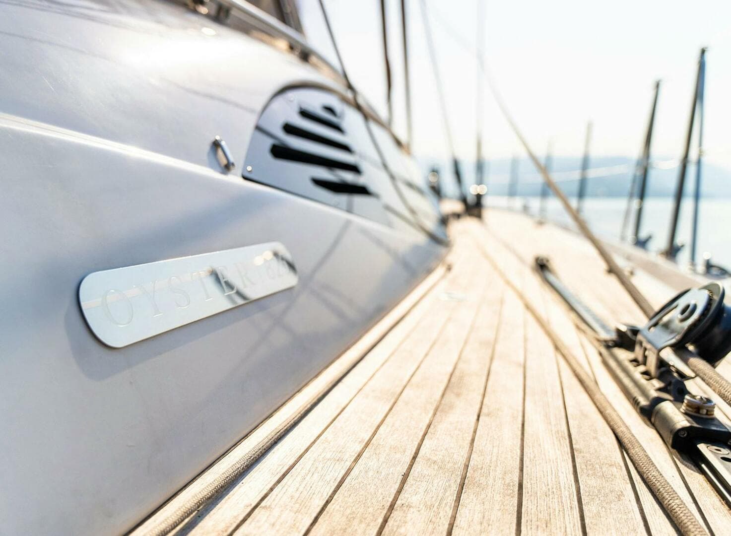 2014 Oyster Yachts Oyster 825