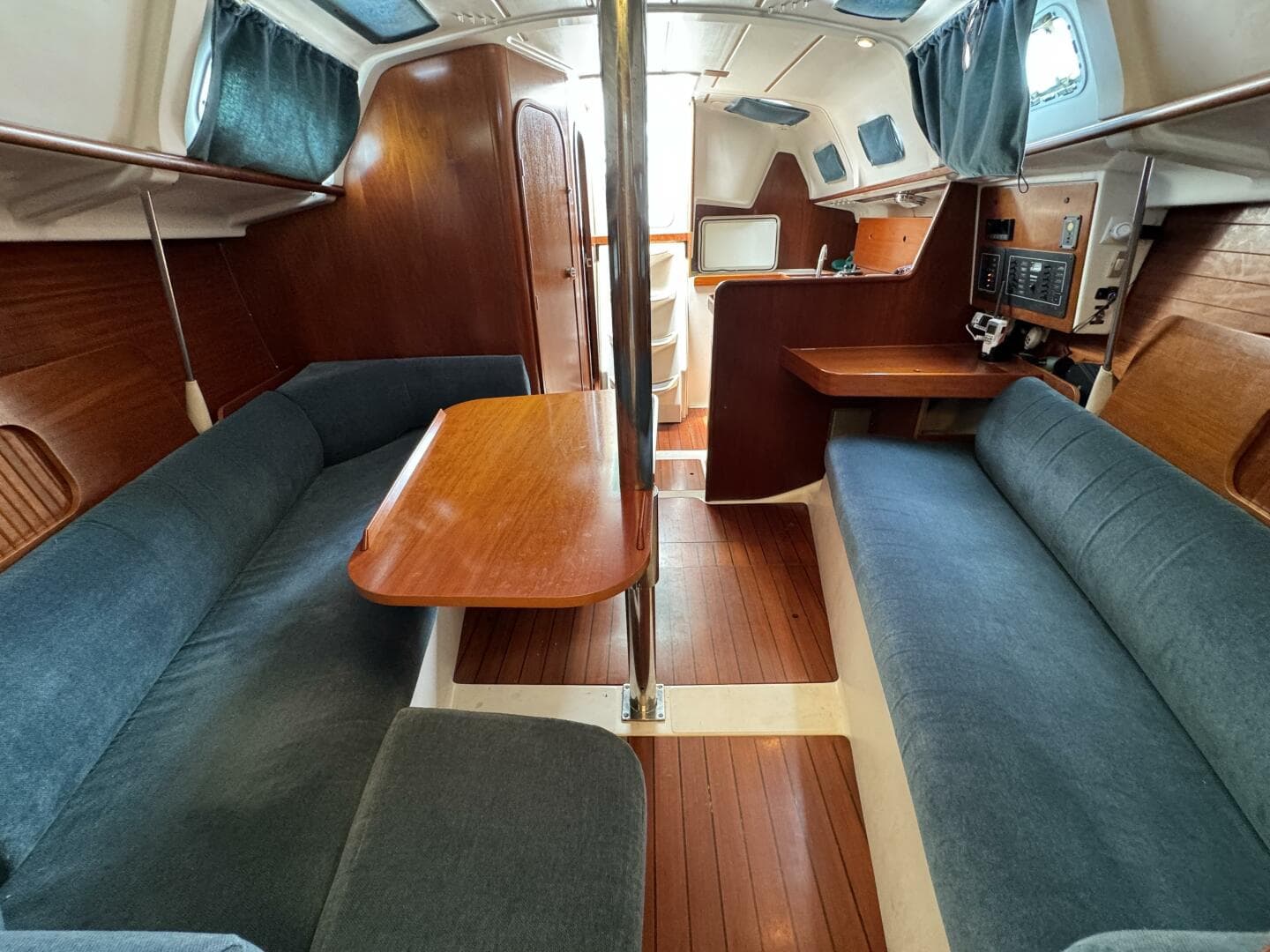 1996 Beneteau Oceanis 321