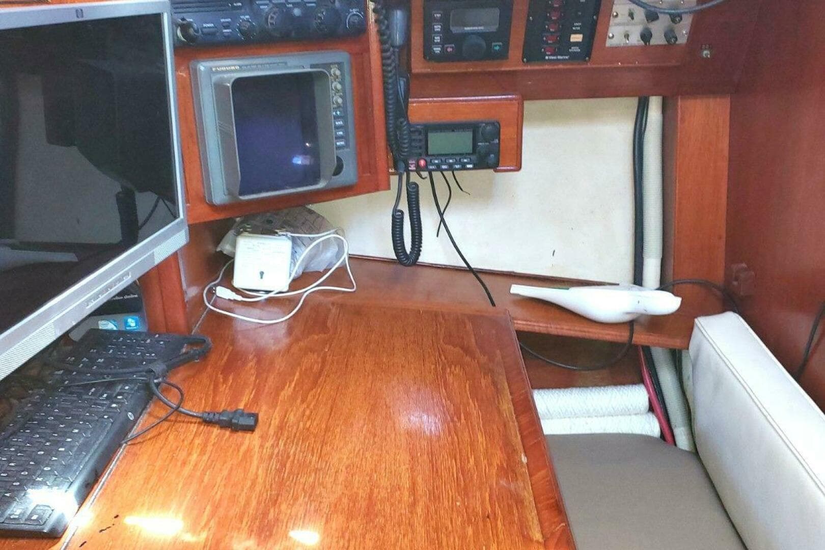 1982 Endeavour 43 CC