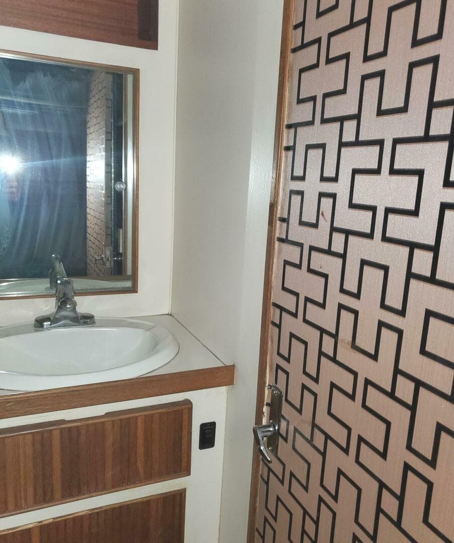 1988 Bertram 37 Convertible